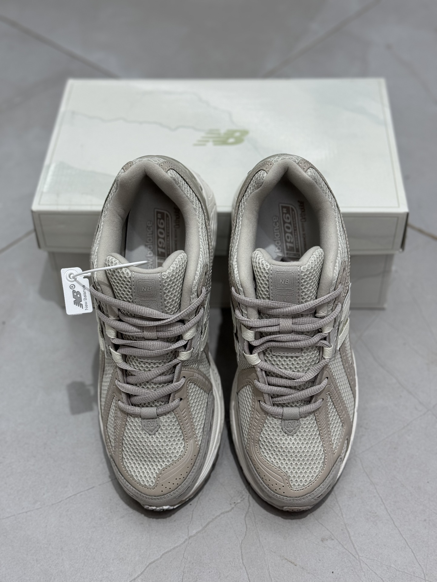  新版 New Balance NB 1906 R 低筒 复古跑鞋 耐磨透气 休闲鞋 运动鞋 男鞋 女鞋  C灰白 M1906RGR