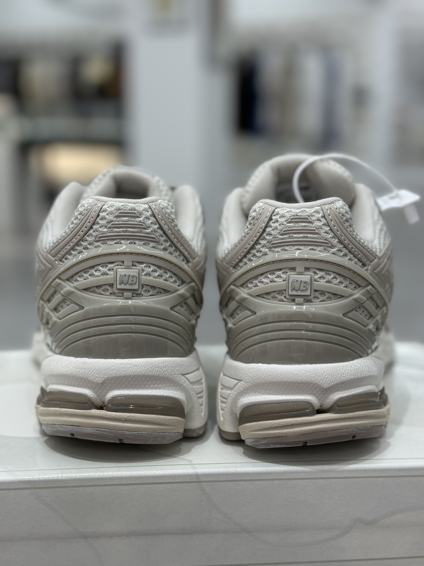  新版 New Balance NB 1906 R 低筒 复古跑鞋 耐磨透气 休闲鞋 运动鞋 男鞋 女鞋  C灰白 M1906RGR