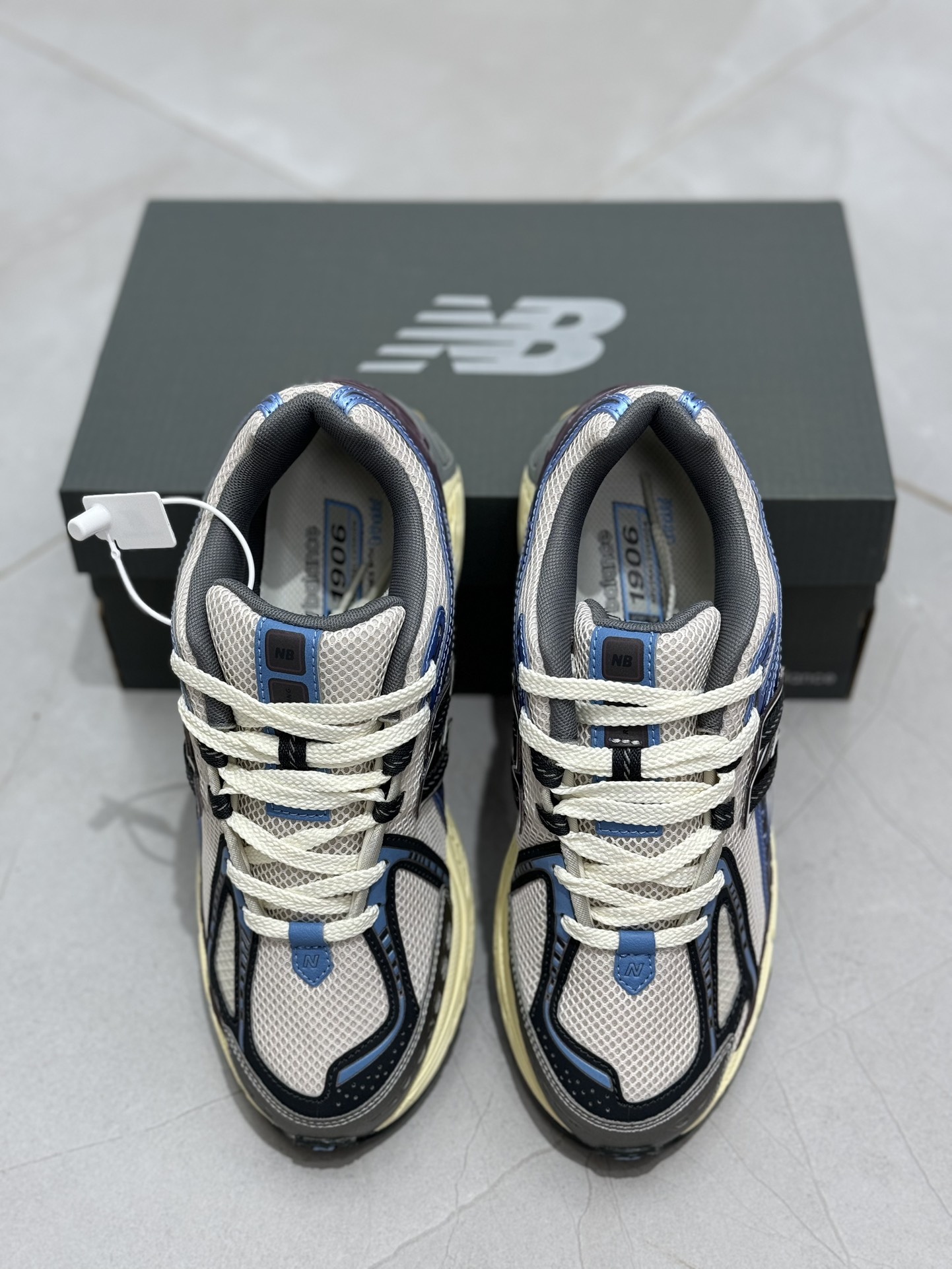  新版 New Balance NB 1906R Unisex 低筒 复古跑鞋 耐磨透气 休闲鞋 运动鞋 男士 女士  C蓝白 M1906RRB