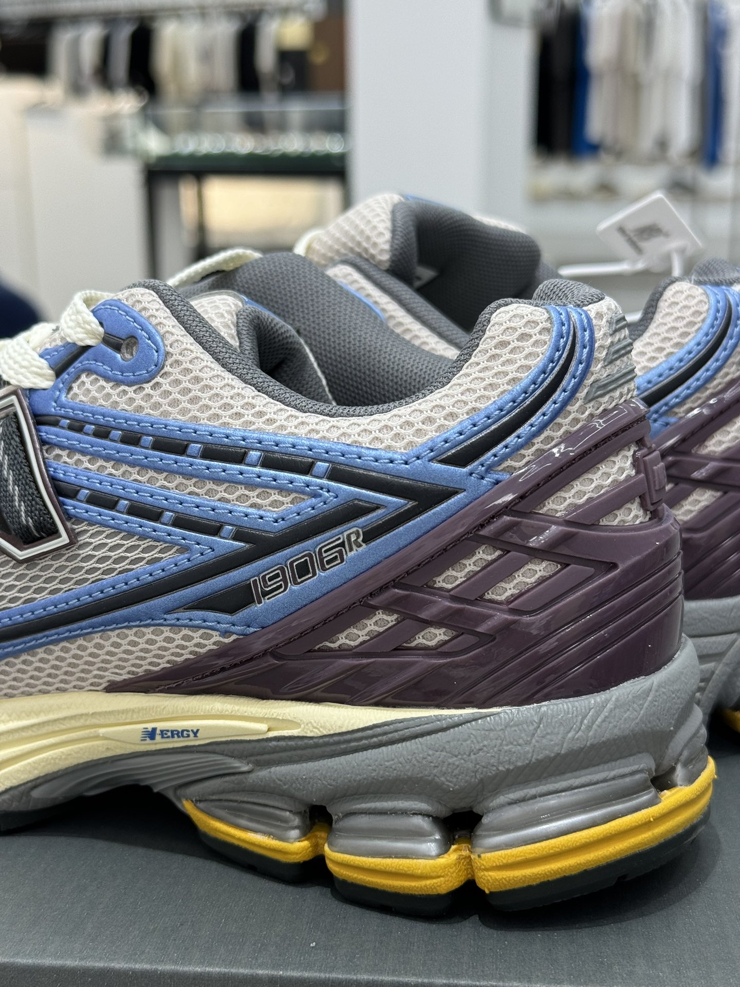  新版 New Balance NB 1906R Unisex 低筒 复古跑鞋 耐磨透气 休闲鞋 运动鞋 男士 女士  C蓝白 M1906RRB