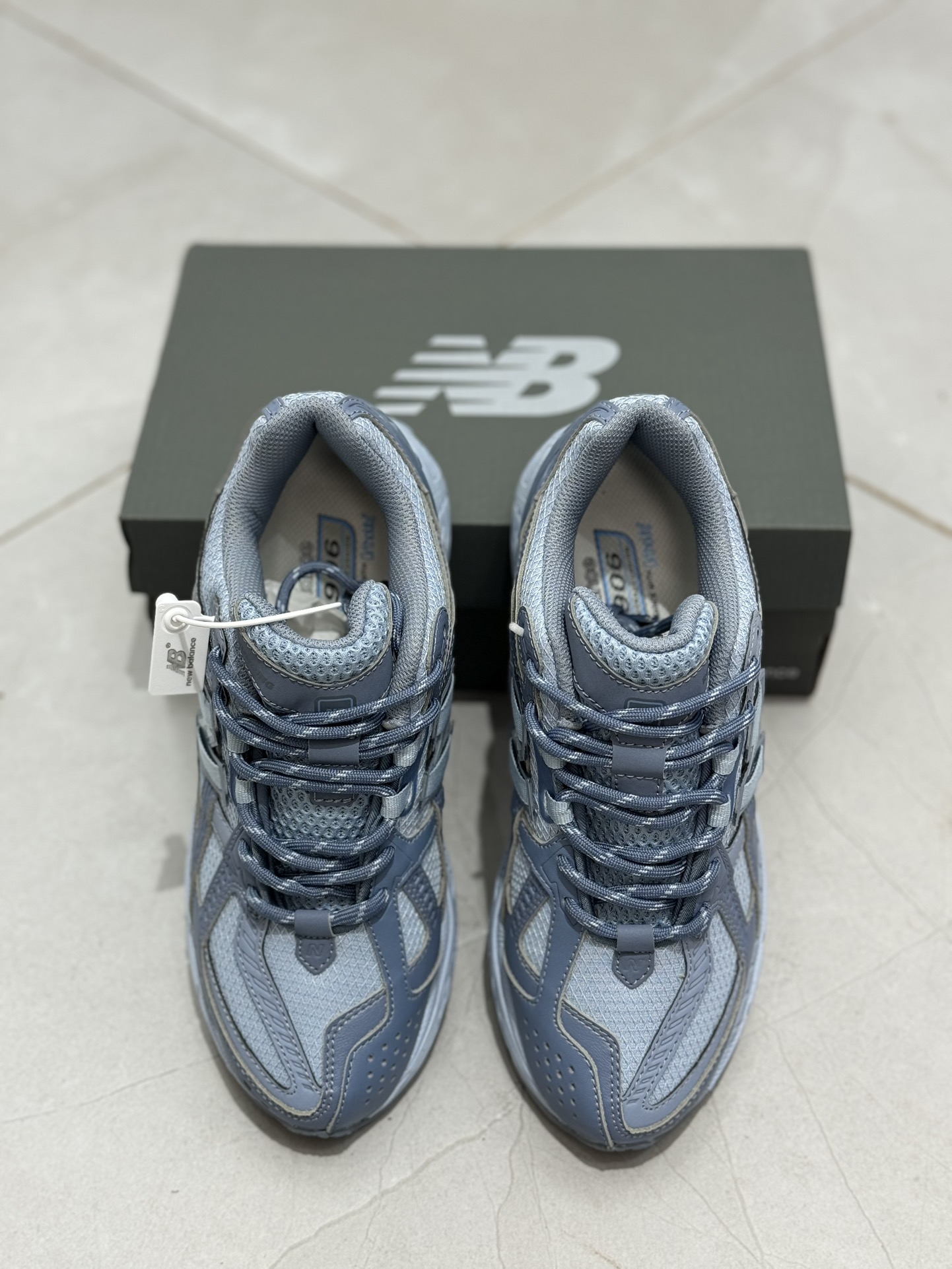 新版 New Balance NB 1906R Unisex 低筒 复古跑鞋 耐磨透气 休闲鞋 运动鞋 波鞋 男士 女士   C北极灰 M1906NL