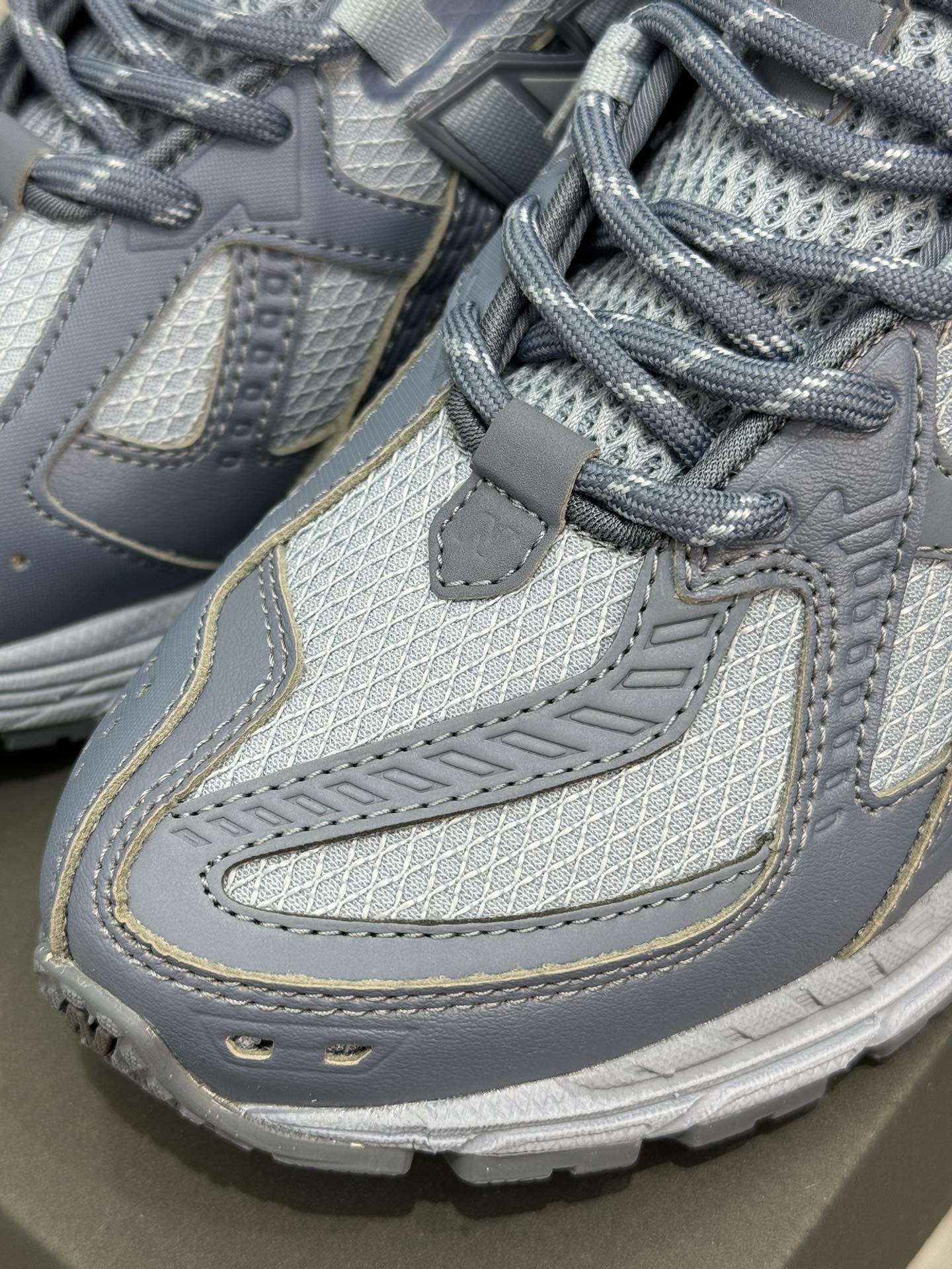  新版 New Balance NB 1906R Unisex 低筒 复古跑鞋 耐磨透气 休闲鞋 运动鞋 波鞋 男士 女士   C北极灰 M1906NL