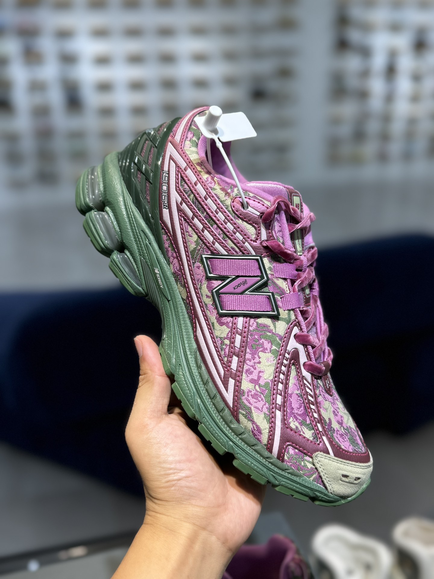  新版 New Balance NB 1906R Unisex 低筒 复古跑鞋 耐磨透气 休闲鞋 运动鞋 波鞋 男士 女士   C粉色刺绣 M1906RDB
