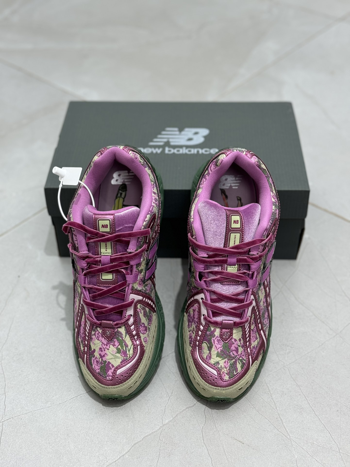  新版 New Balance NB 1906R Unisex 低筒 复古跑鞋 耐磨透气 休闲鞋 运动鞋 波鞋 男士 女士   C粉色刺绣 M1906RDB