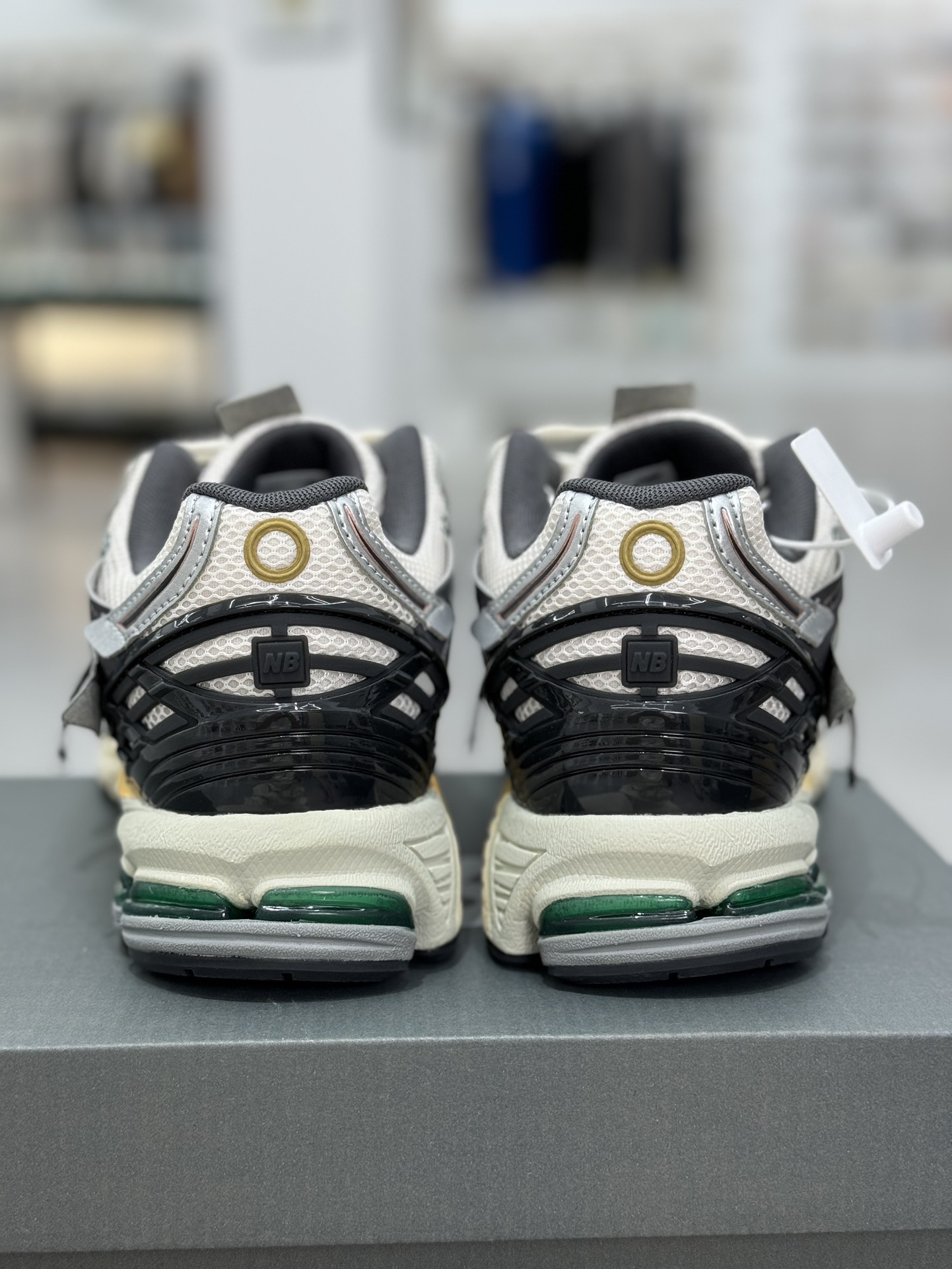  新版 New Balance NB 1906R Unisex 低筒 复古跑鞋 耐磨透气 休闲鞋 运动鞋 波鞋 男士 女士   C灰银 M1906AD