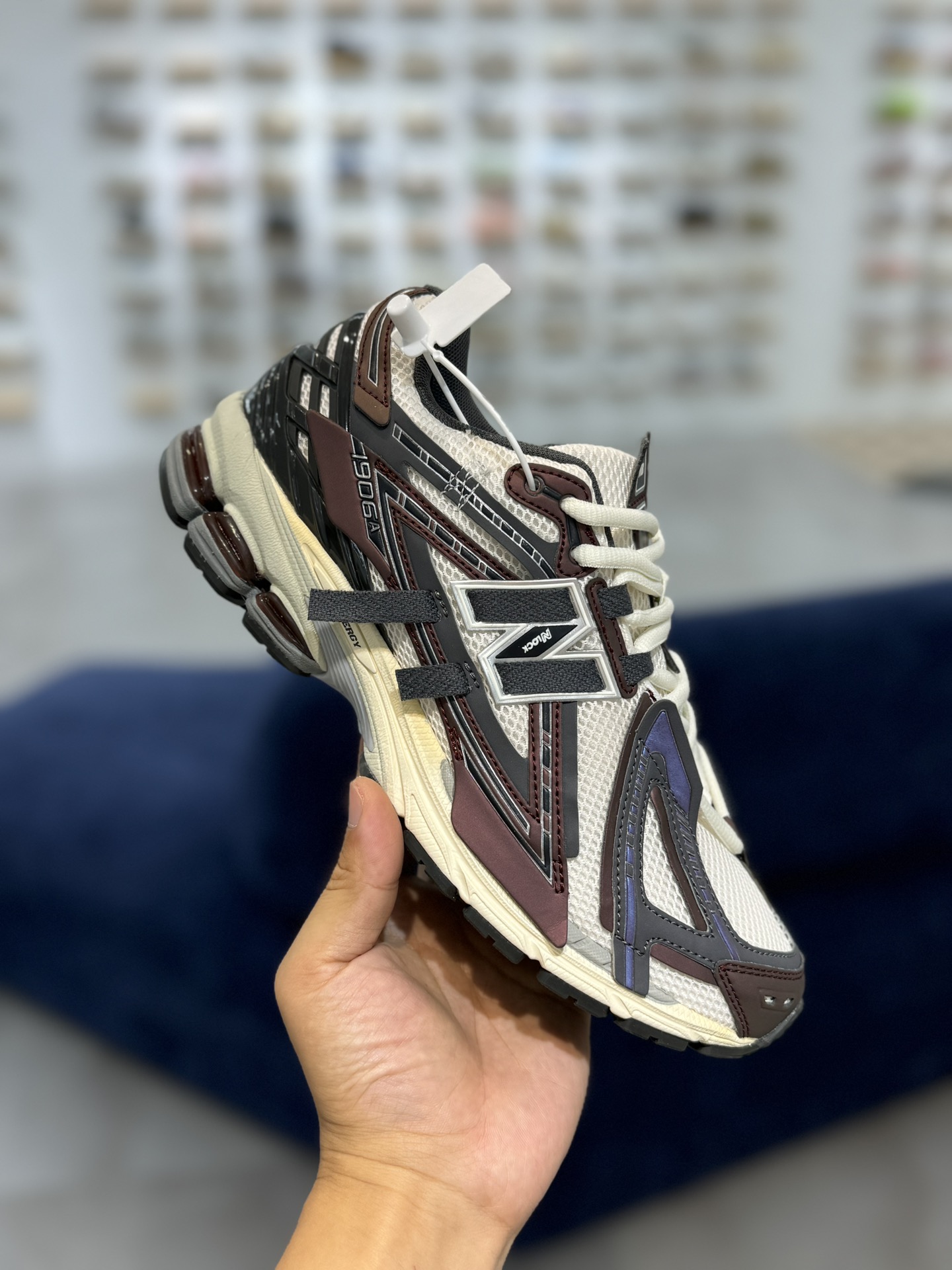  新版 New Balance NB 1906R Unisex 低筒 复古跑鞋 耐磨透气 休闲鞋 运动鞋 波鞋 男士 女士   C灰棕 M1906AR