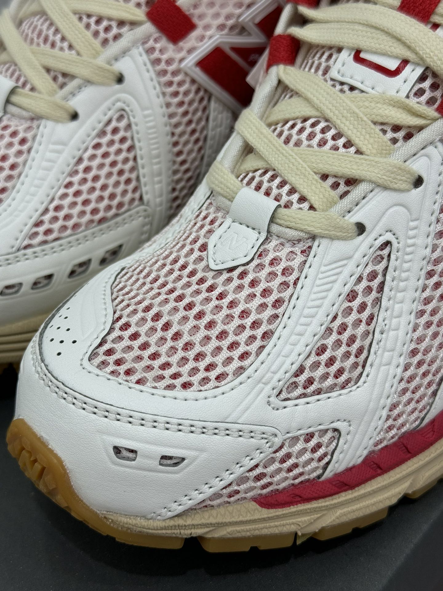  新版 New Balance NB 1906R  Unisex 低筒 复古跑鞋 耐磨透气 休闲鞋 运动鞋 波鞋 男士 女士  C白红 M1906RO