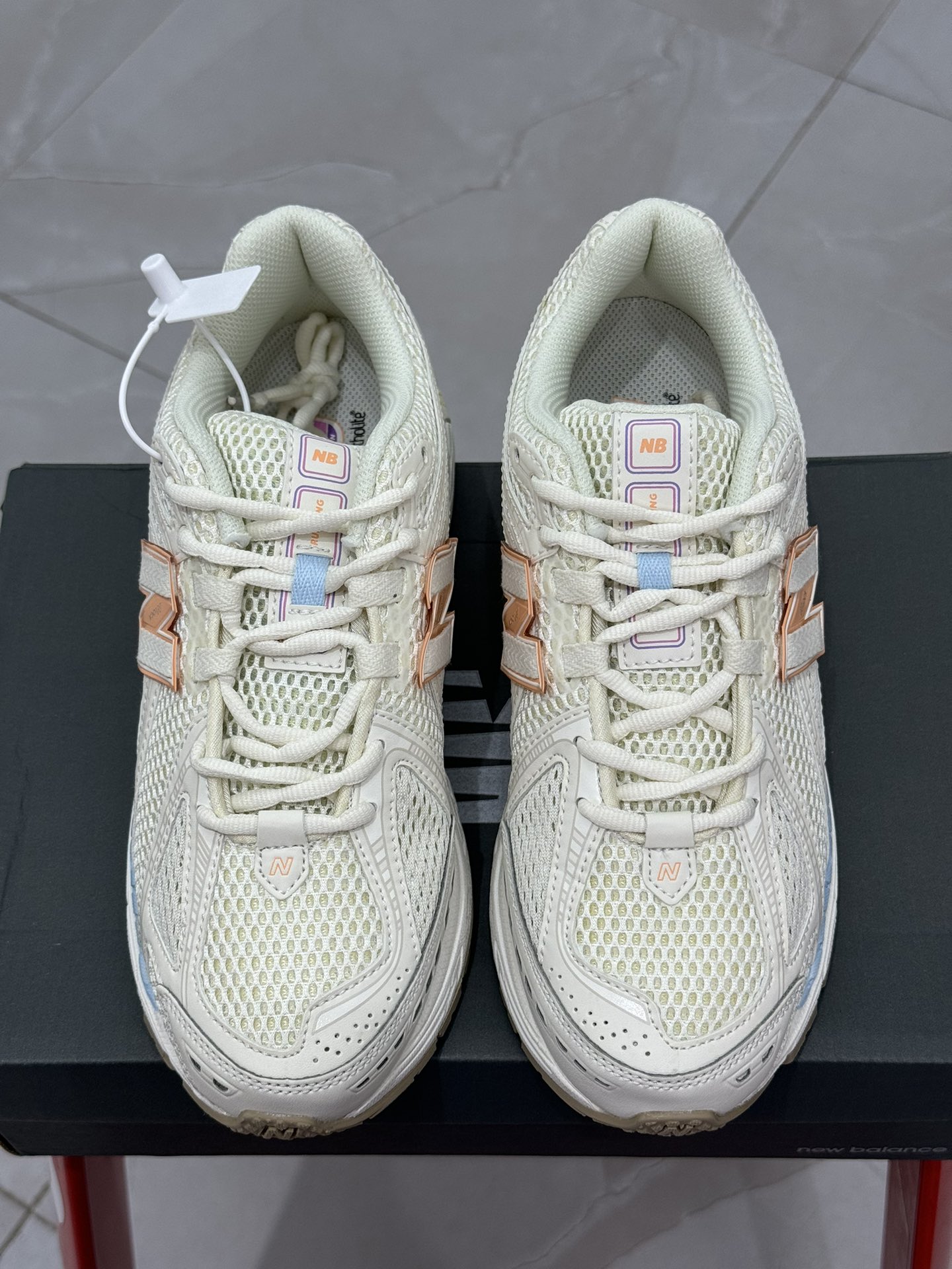  新版 New Balance NB 1906R  Unisex 低筒 复古跑鞋 耐磨透气 休闲鞋 运动鞋 波鞋 男士 女士  C米粉 M1906RO