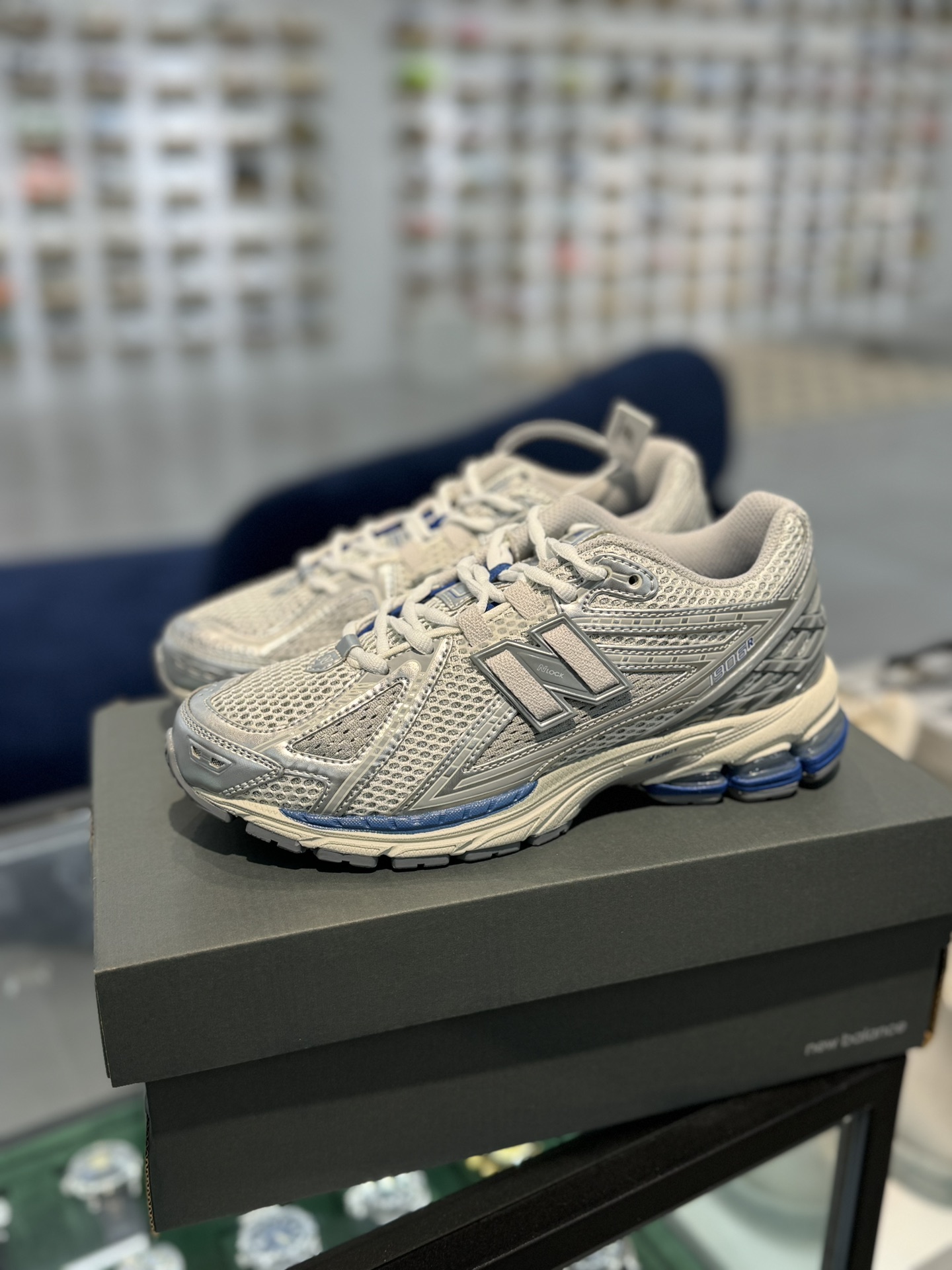  新版 New Balance NB 1906R  Unisex 低筒 复古跑鞋 耐磨透气 休闲鞋 运动鞋 波鞋 男士 女士  C白银灰 M1906RQA