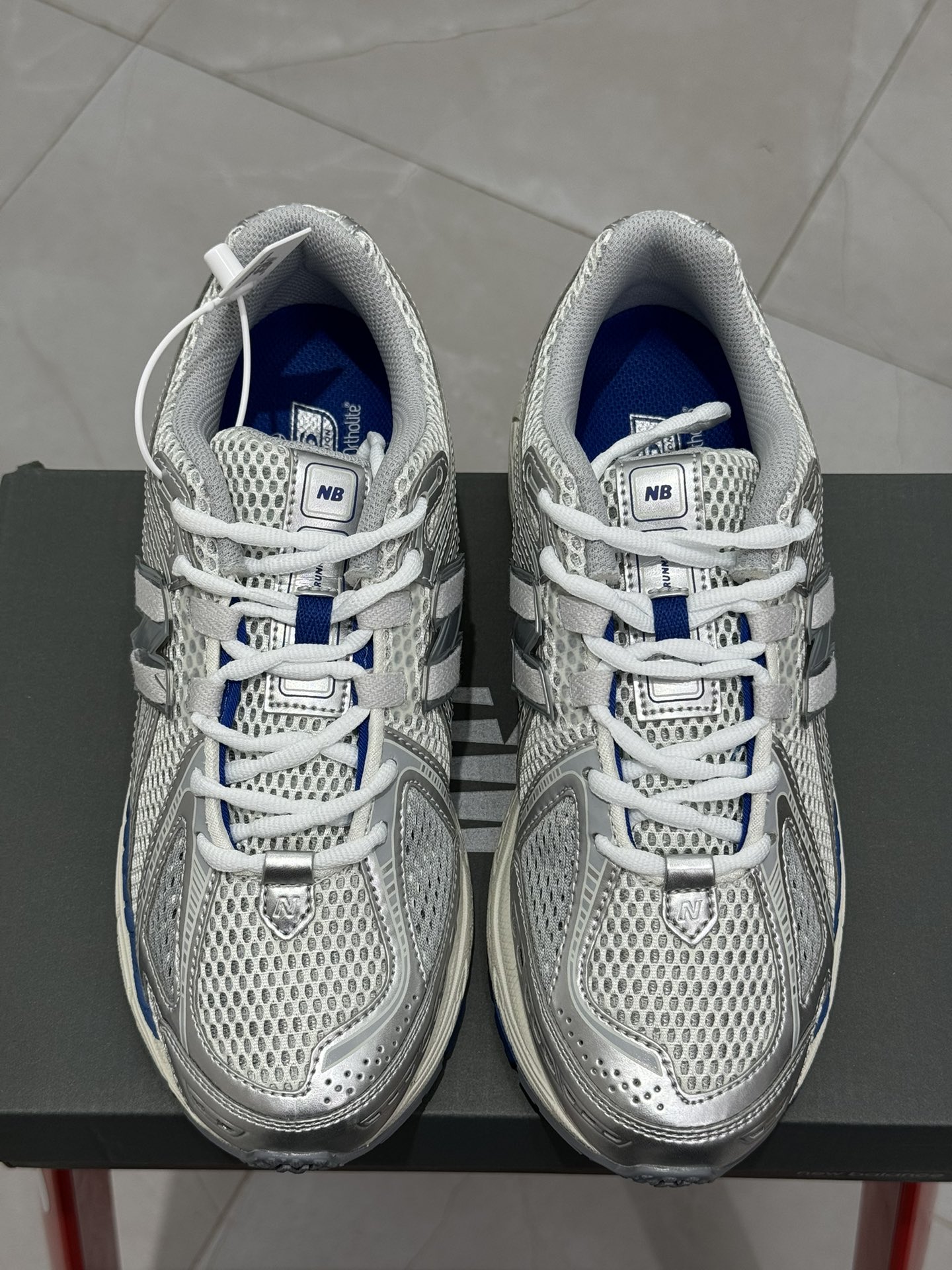  新版 New Balance NB 1906R  Unisex 低筒 复古跑鞋 耐磨透气 休闲鞋 运动鞋 波鞋 男士 女士  C白银灰 M1906RQA