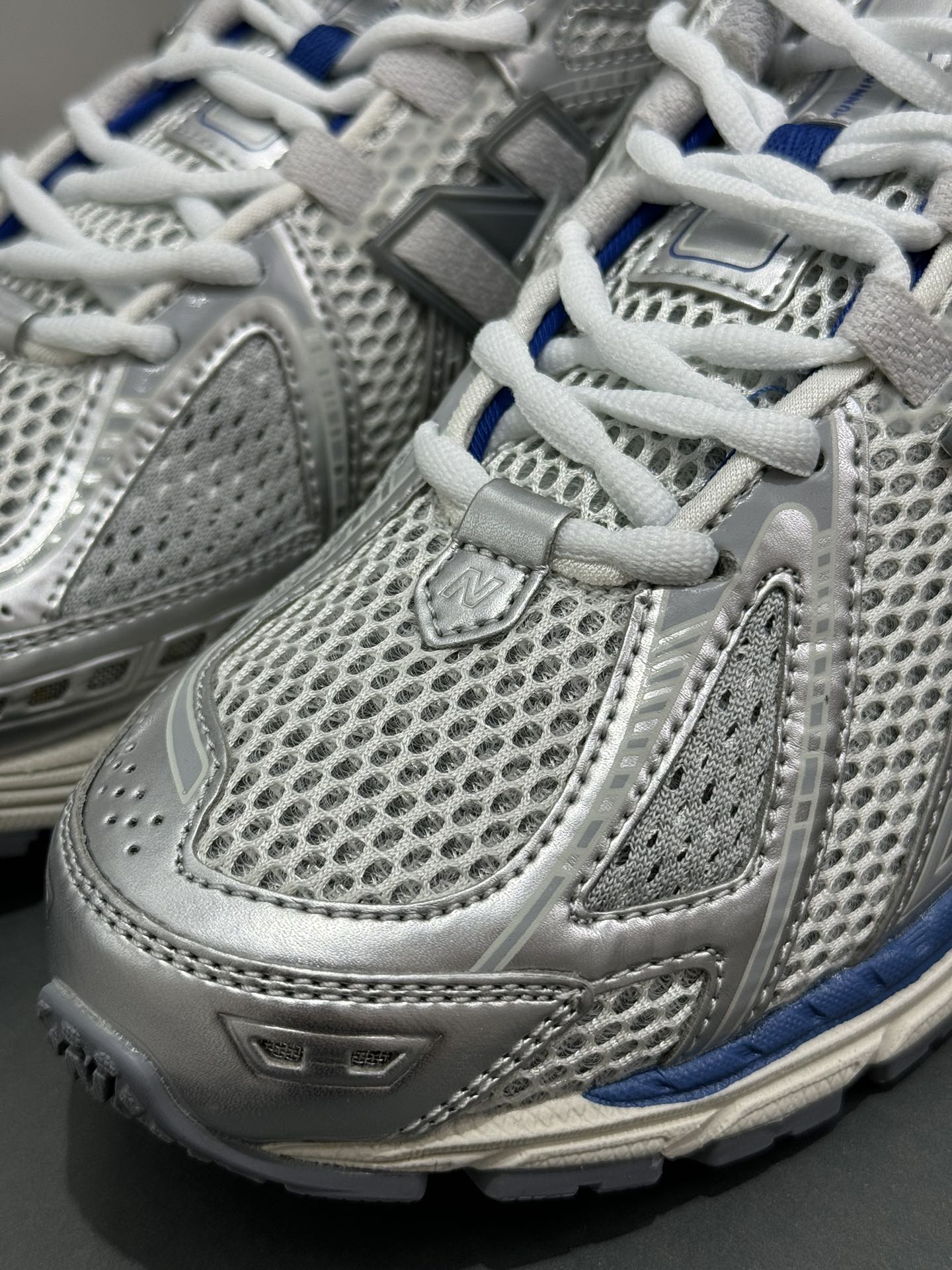 新版 New Balance NB 1906R  Unisex 低筒 复古跑鞋 耐磨透气 休闲鞋 运动鞋 波鞋 男士 女士  C白银灰 M1906RQA