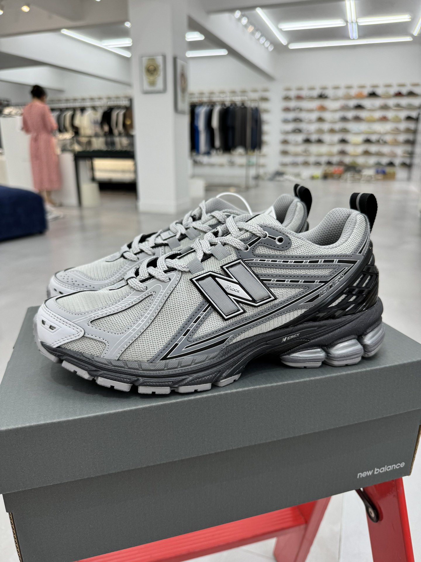  新版 New Balance NB 1906R  Unisex 低筒 复古跑鞋 耐磨透气 休闲鞋 运动鞋 波鞋 男士 女士  C灰黑 M1906RHA