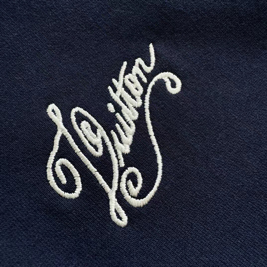  LOUIS VUITTON 路易威登 SS24 LOGO 图案 抽绳 长袖 外套 秋冬款 蓝色 1AFR32