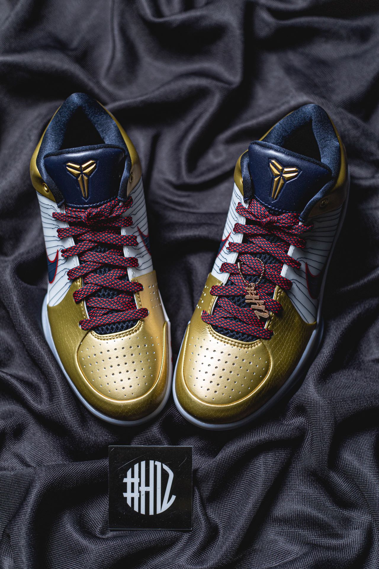  H12 Zoom Kobe4 Protro  Gold Medal 科比 4  低筒  前掌泡棉 後掌氣墊 篮球鞋 实战鞋 球鞋 男鞋  波鞋 白金  FQ3544-100