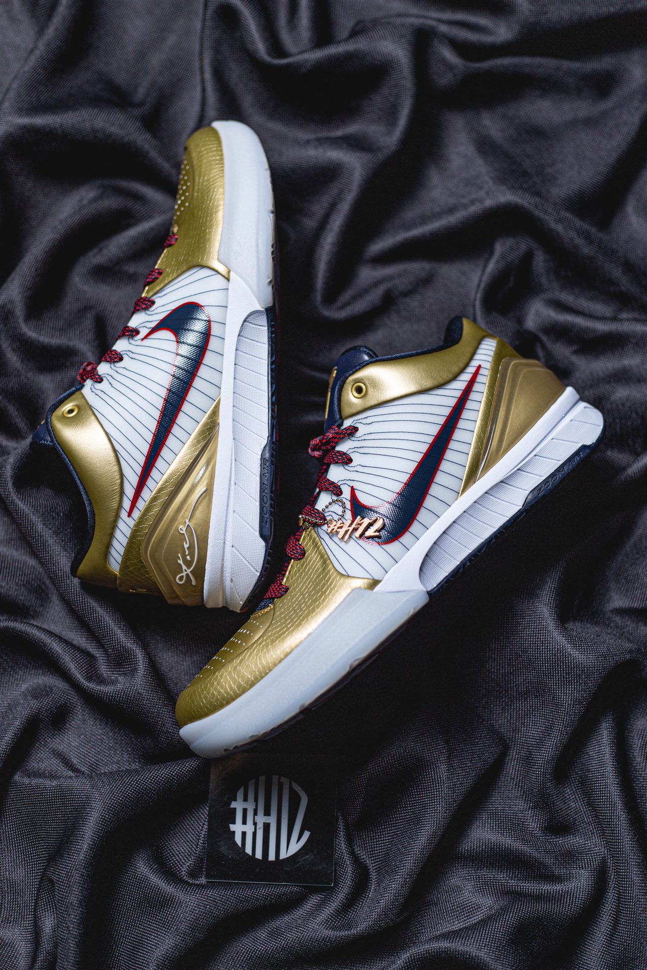  H12 Zoom Kobe4 Protro  Gold Medal 科比 4  低筒  前掌泡棉 後掌氣墊 篮球鞋 实战鞋 球鞋 男鞋  波鞋 白金  FQ3544-100