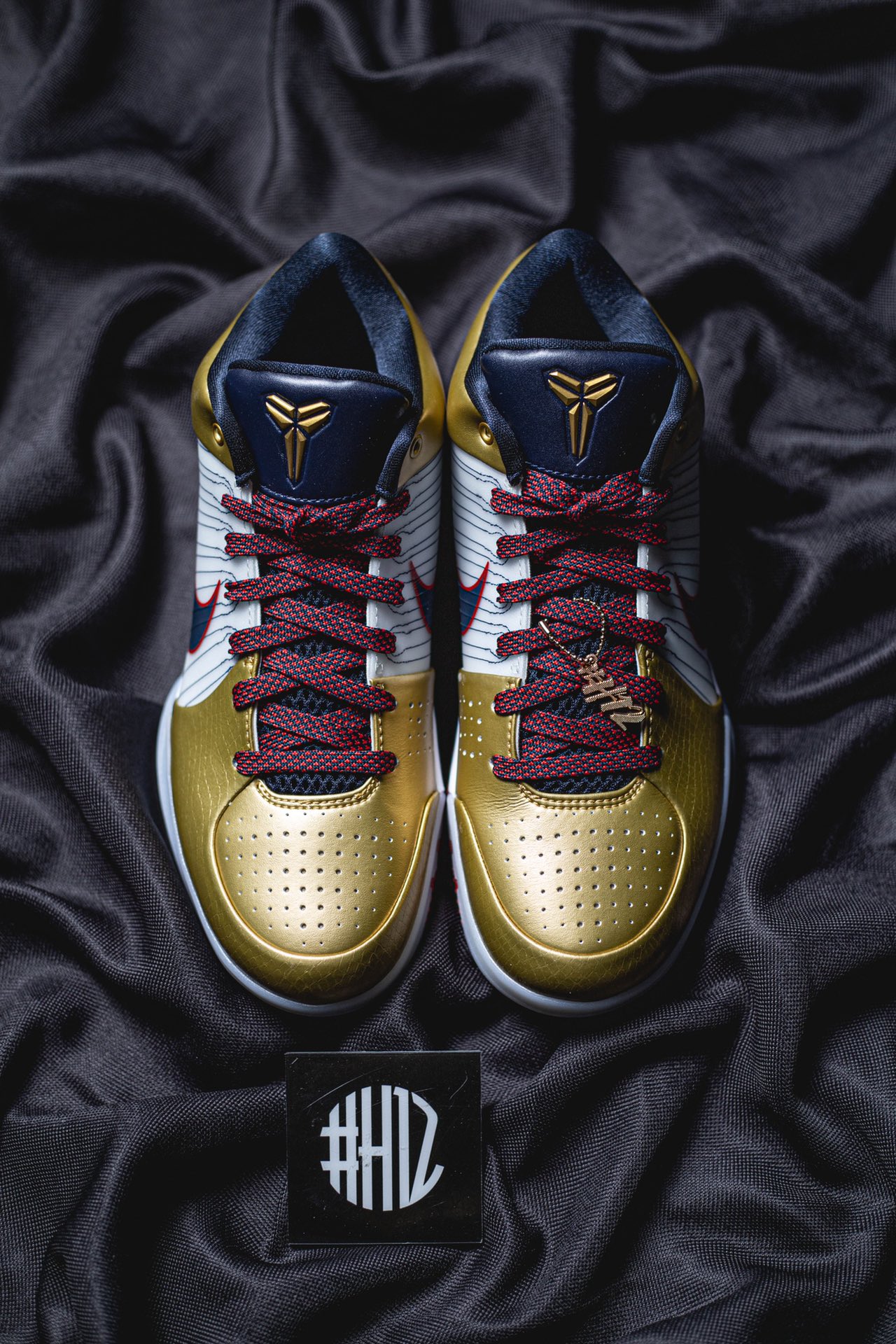  H12 Zoom Kobe4 Protro  Gold Medal 科比 4  低筒  前掌泡棉 後掌氣墊 篮球鞋 实战鞋 球鞋 男鞋  波鞋 白金  FQ3544-100