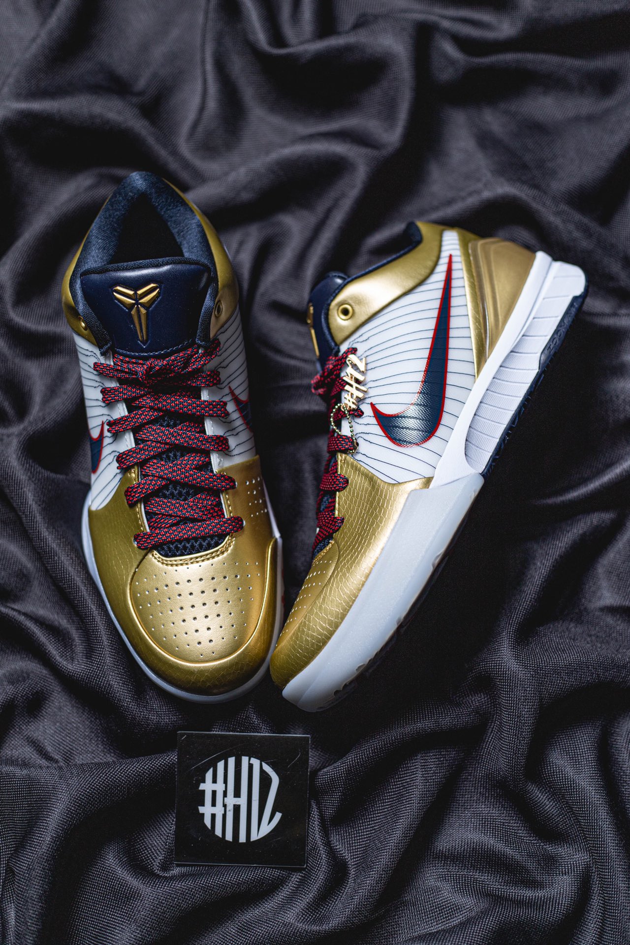 H12 Zoom Kobe4 Protro  Gold Medal 科比 4  低筒  前掌泡棉 後掌氣墊 篮球鞋 实战鞋 球鞋 男鞋  波鞋 白金  FQ3544-100