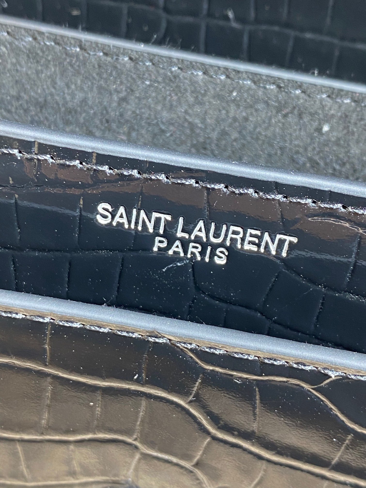 SAINT LAURENT 圣罗兰 YSL Sunset 日落 牛皮 流浪包 斜挎包 单肩包 女款 鳄鱼纹 中号 黑色黑标 442906-DND0U-1000