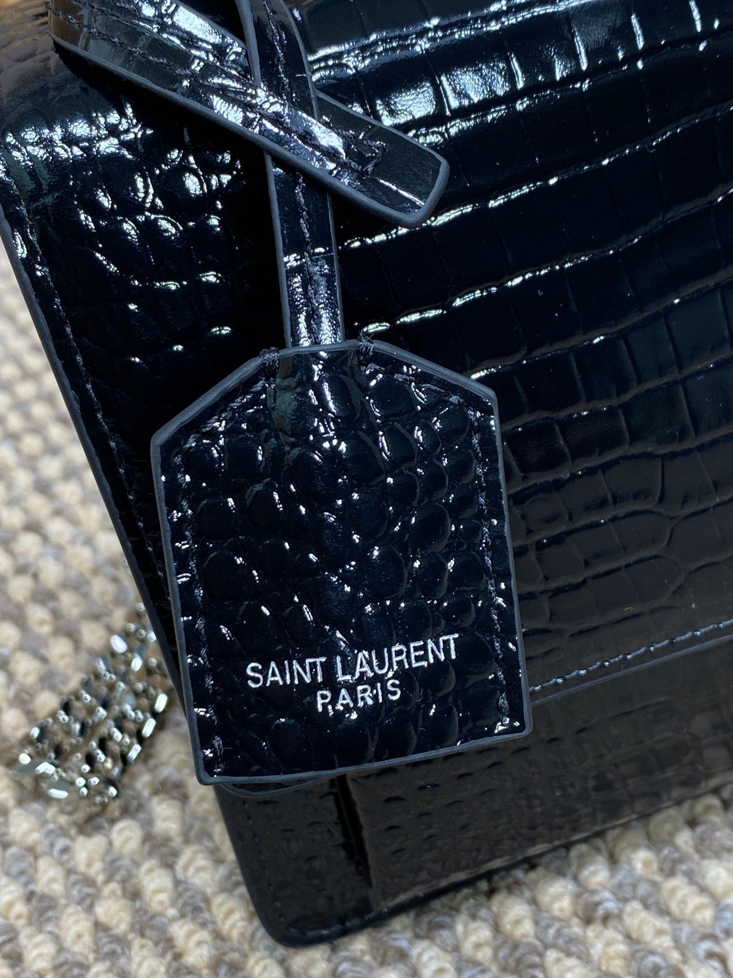  SAINT LAURENT 圣罗兰 YSL Sunset 日落 牛皮 流浪包 斜挎包 单肩包 女款 鳄鱼纹 中号 黑色银标 442906-DND0N-1000