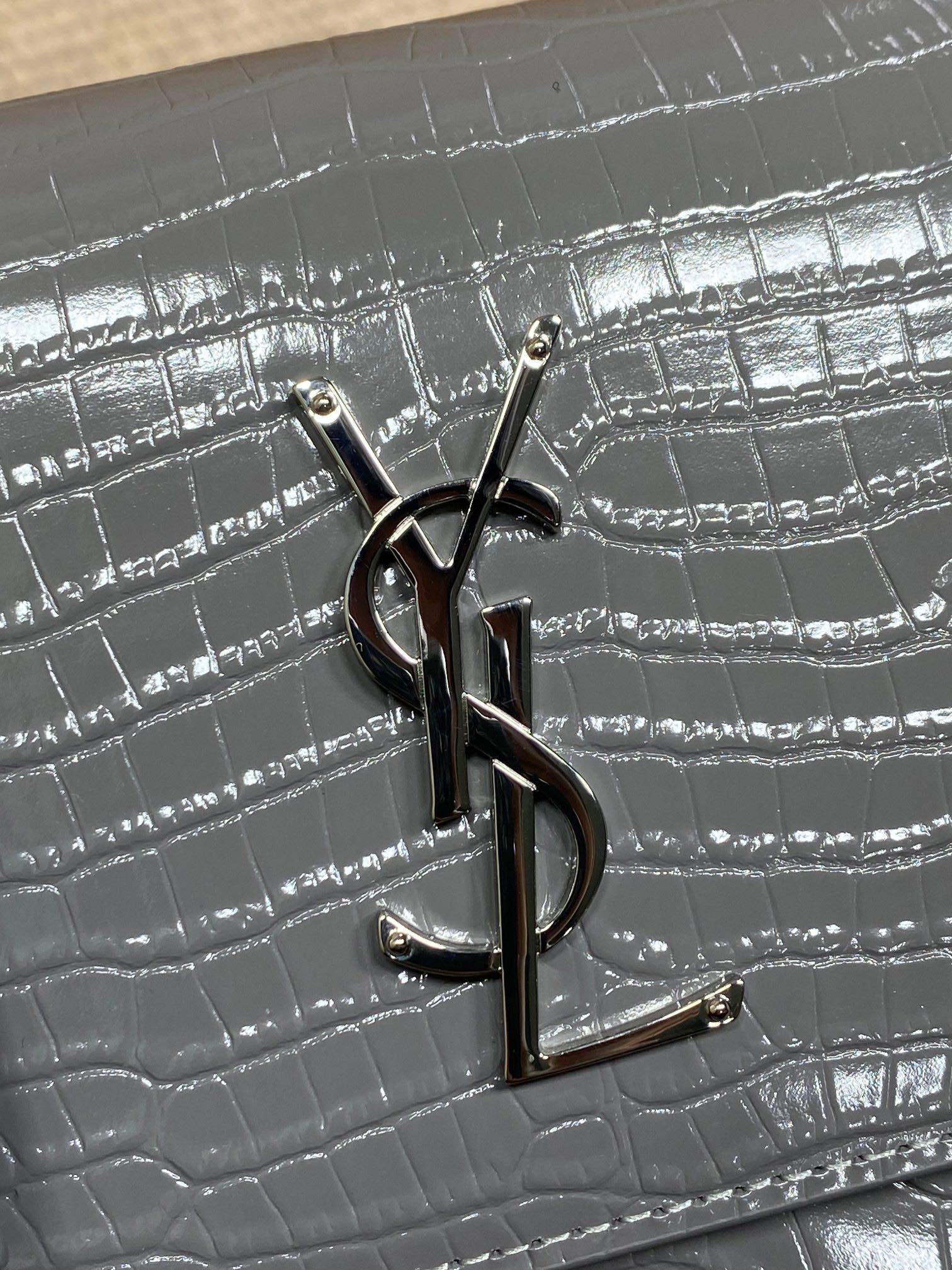 SAINT LAURENT 圣罗兰 YSL Sunset 日落 牛皮 流浪包 斜挎包 单肩包 女款 鳄鱼纹 中号 灰色  442906