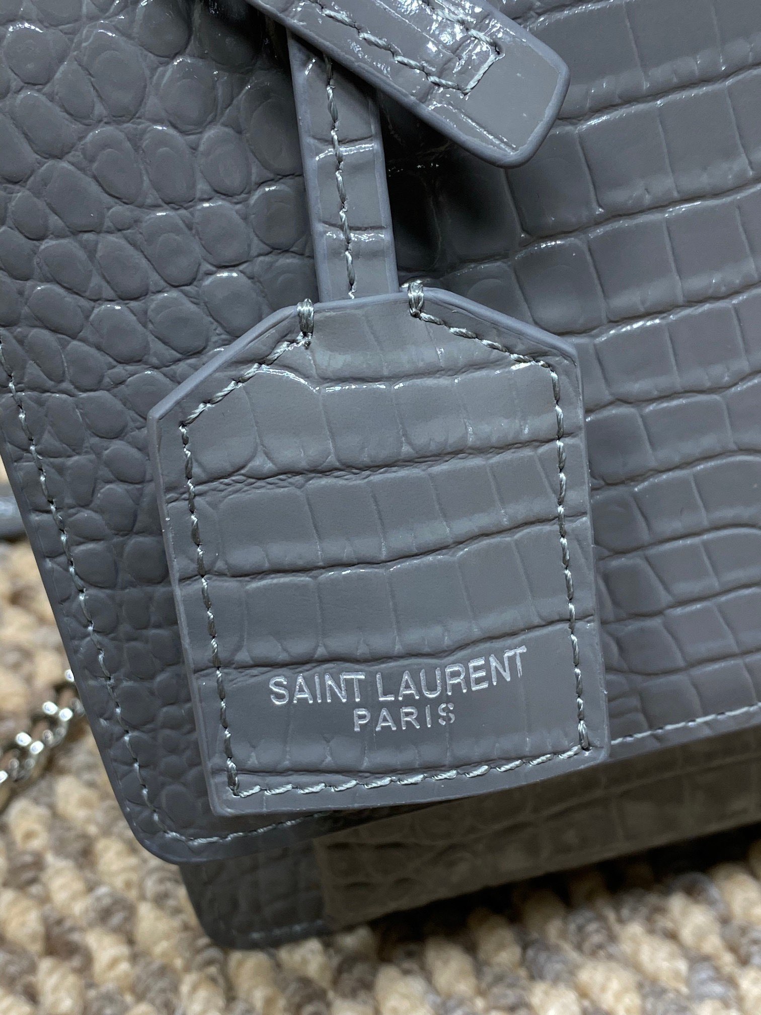 SAINT LAURENT 圣罗兰 YSL Sunset 日落 牛皮 流浪包 斜挎包 单肩包 女款 鳄鱼纹 中号 灰色  442906