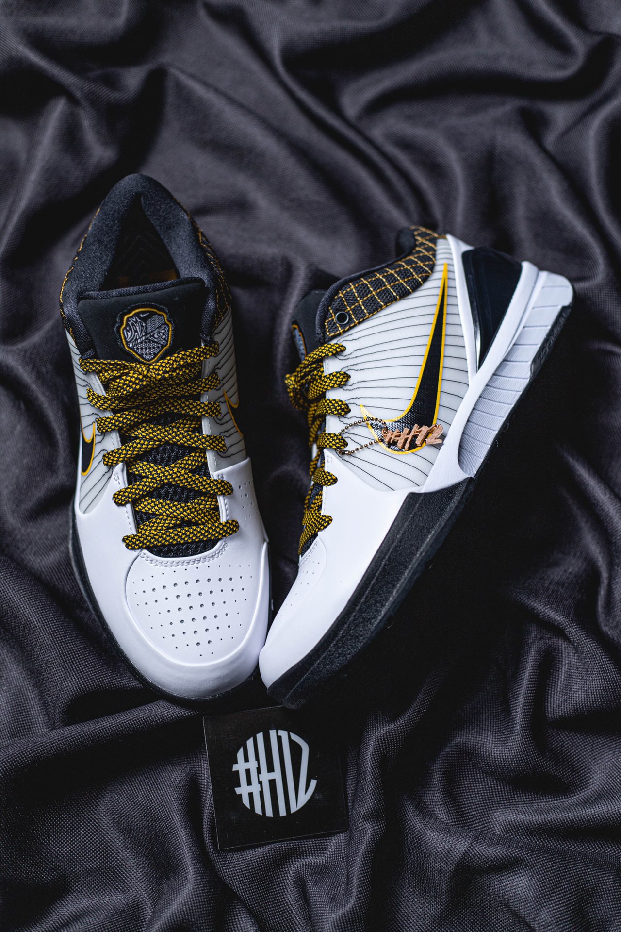  H12 Zoom Kobe4 Protro Del Sol 科比 4  低筒  前掌泡棉 後掌氣墊 篮球鞋 实战鞋 球鞋 男鞋  波鞋 季后赛 AV6339-101