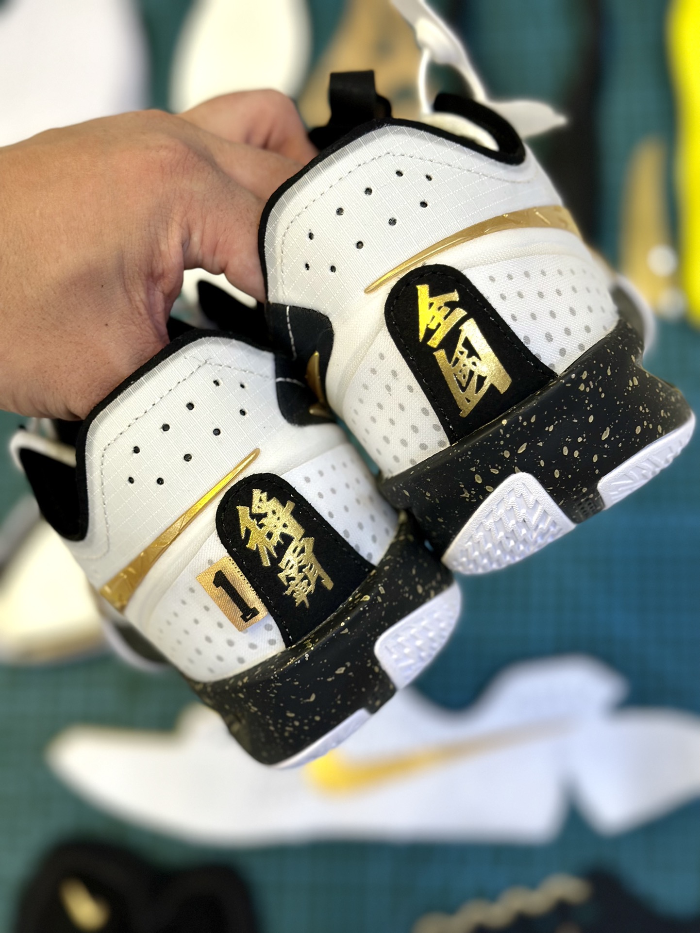  灭世纯原 ZOOM GT Cut 3  中筒  篮球鞋 球鞋 实战鞋 全掌气垫 后卫精英 TPU抗扭 男鞋 波鞋称霸全国 白黑金 HF5702-170