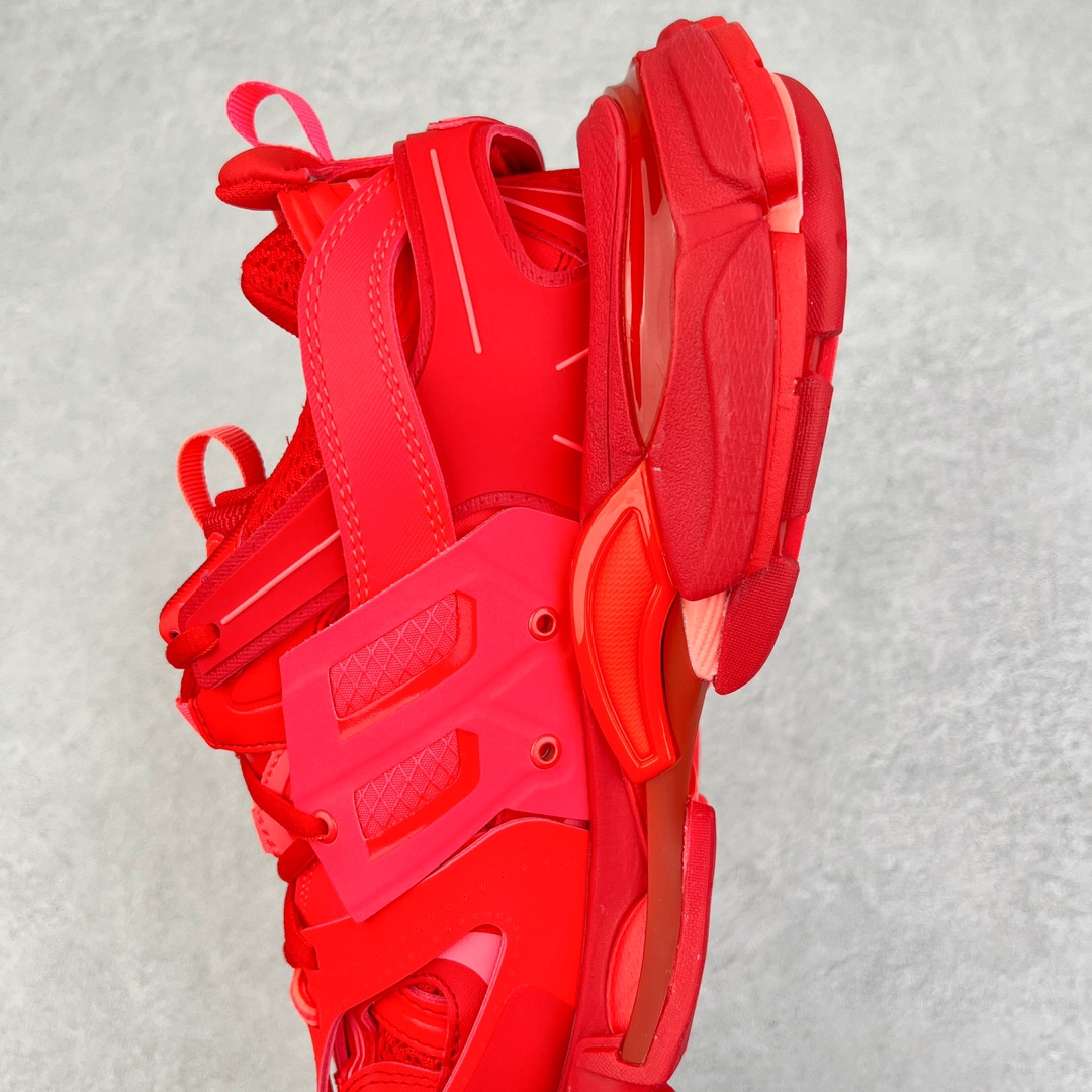  Balenciaga 巴黎世家 Track 1.0  舒适百搭 老爹鞋 运动 复古板鞋 休闲鞋 男鞋 女鞋  红色 542023W2LA16000