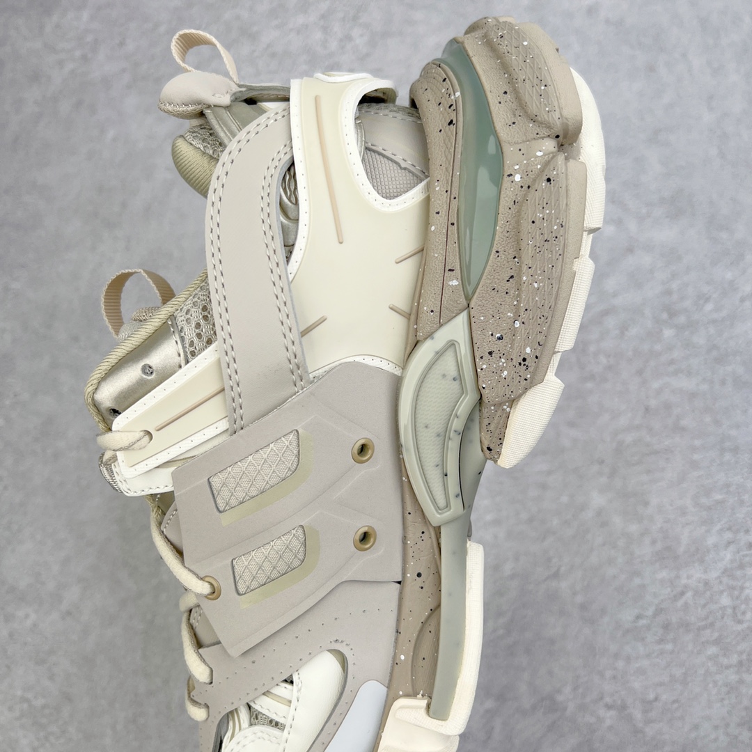  Balenciaga 巴黎世家 Track 1.0  舒适百搭 老爹鞋 运动 复古板鞋 休闲鞋 男鞋 女鞋  奶茶棕 542436W3FE49697