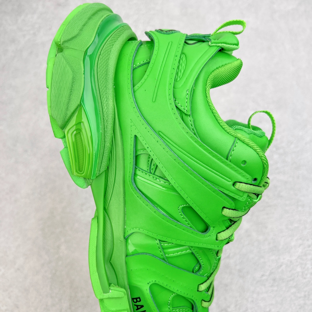  Balenciaga 巴黎世家 Track 1.0  舒适百搭 老爹鞋 运动 复古板鞋 休闲鞋 男鞋 女鞋  绿色 542023W2FB53331