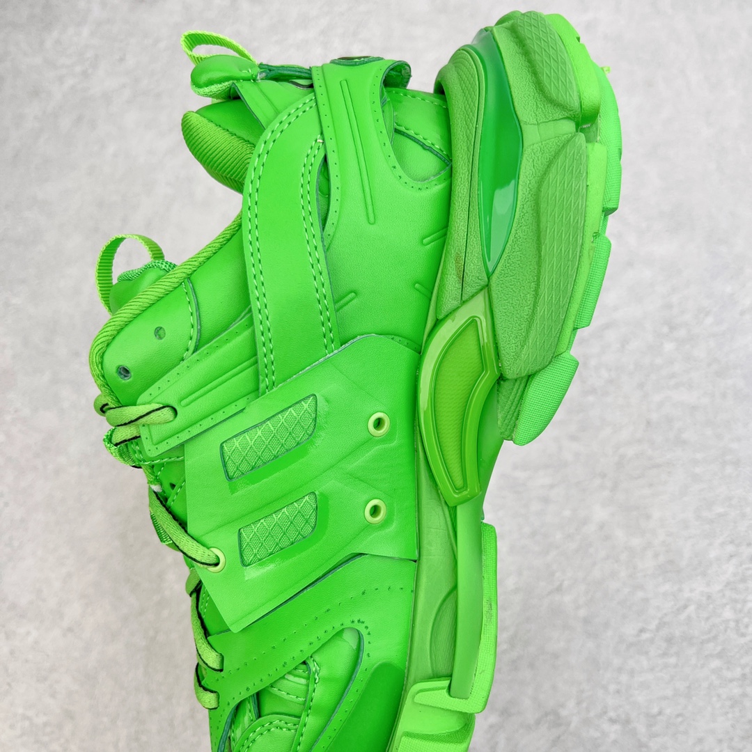  Balenciaga 巴黎世家 Track 1.0  舒适百搭 老爹鞋 运动 复古板鞋 休闲鞋 男鞋 女鞋  绿色 542023W2FB53331