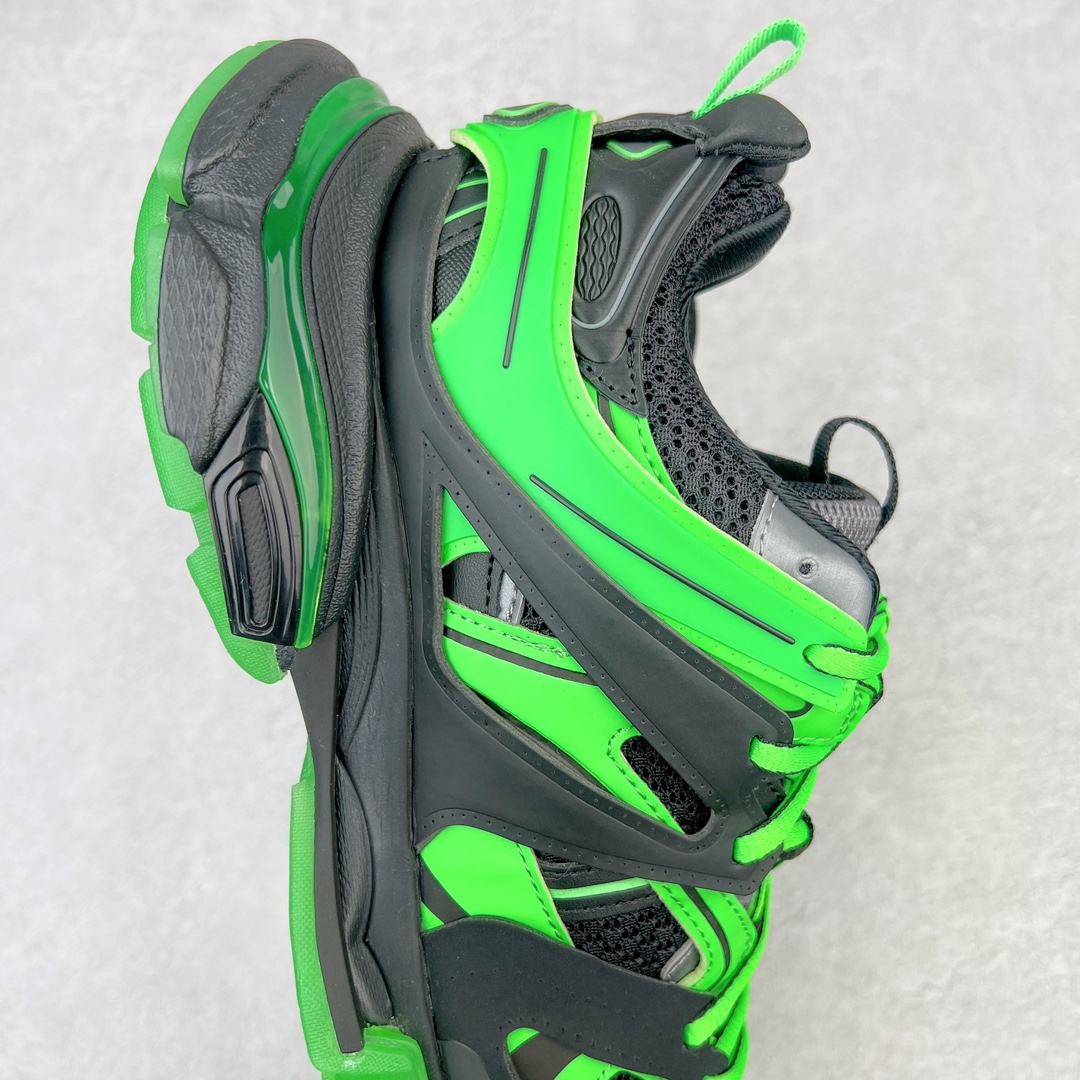  Balenciaga 巴黎世家 Track 1.0  舒适百搭 老爹鞋 运动 复古板鞋 休闲鞋 男鞋 女鞋  黑绿色 542023W3RL11035