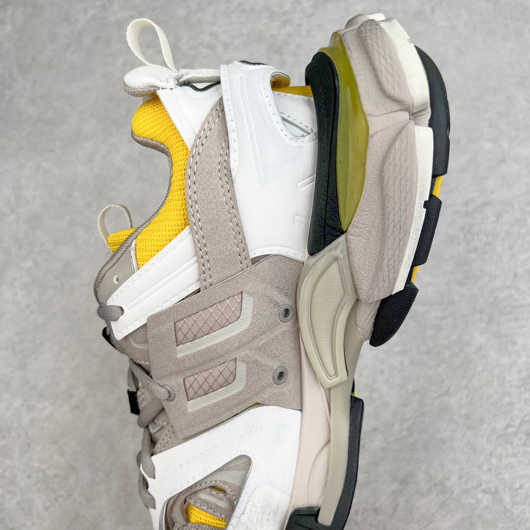  Balenciaga 巴黎世家 Track 1.0  舒适百搭 老爹鞋 运动 复古板鞋 休闲鞋 男鞋 女鞋 白黃色 做旧 542023W3SU61297
