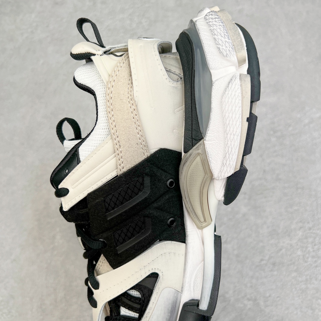  Balenciaga 巴黎世家 Track 1.0  舒适百搭 老爹鞋 运动 复古板鞋 休闲鞋 男鞋 女鞋 灰色 做旧 542023W3SU59791