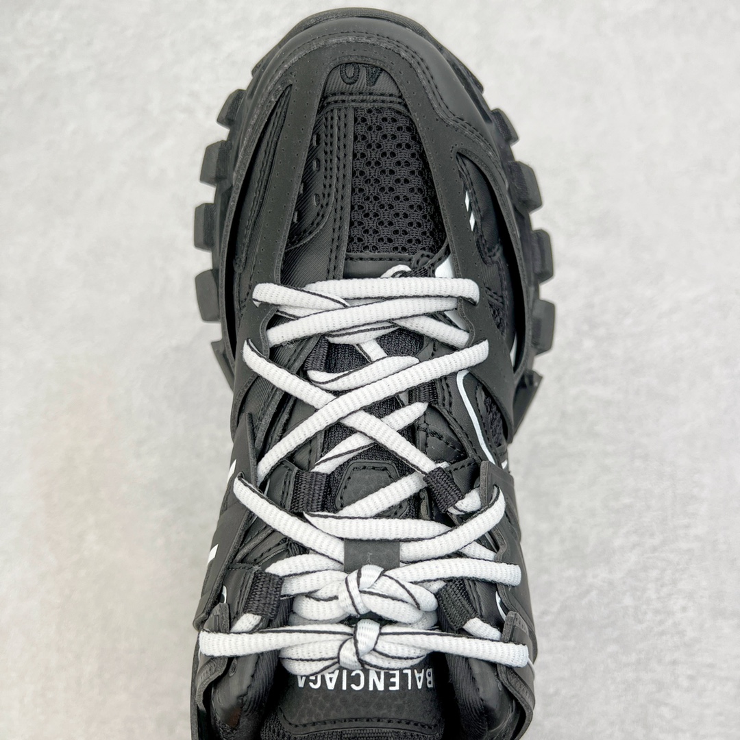  Balenciaga 巴黎世家 Track 1.0 LED 充电灯光 舒适百搭 老爹鞋 运动 复古板鞋 休闲鞋 男鞋 女鞋   555036W1GB11000 555036W2GB71214 555032W3AD45000