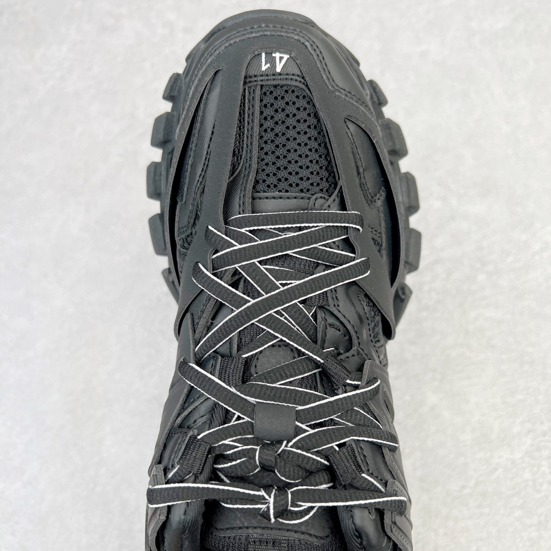  Balenciaga 巴黎世家 Track 1.0 LED 充电灯光 舒适百搭 老爹鞋 运动 复古板鞋 休闲鞋 男鞋 女鞋   555036W1GB11000 555036W2GB71214 555032W3AD45000