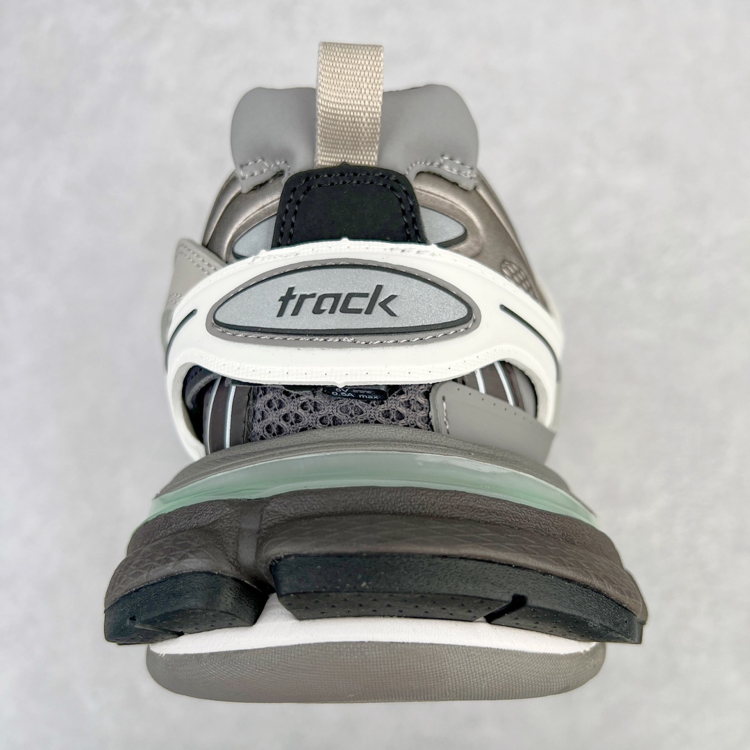  Balenciaga 巴黎世家 Track 1.0 LED 充电灯光 舒适百搭 老爹鞋 运动 复古板鞋 休闲鞋 男鞋 女鞋   555036W1GB11000 555036W2GB71214 555032W3AD45000
