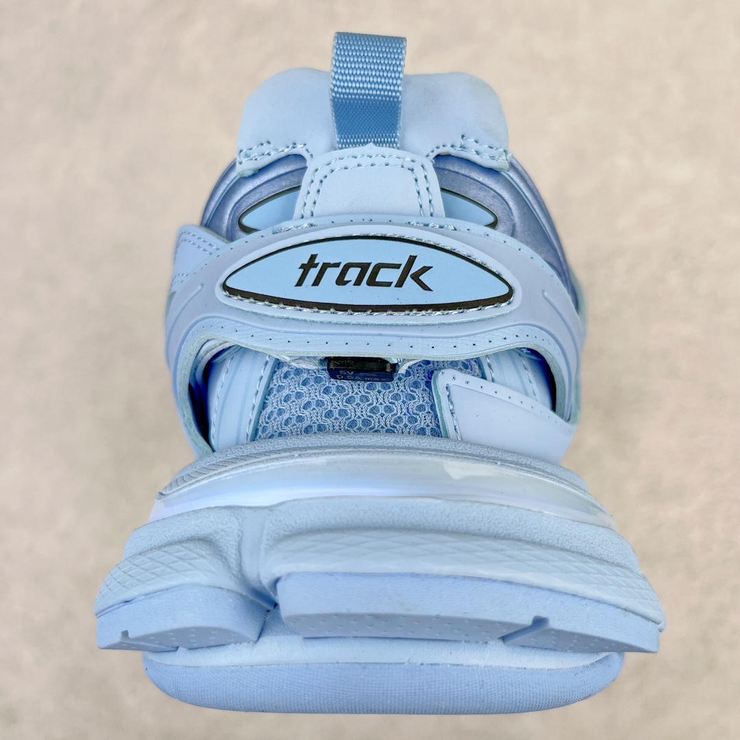  Balenciaga 巴黎世家 Track 1.0 LED 充电灯光 舒适百搭 老爹鞋 运动 复古板鞋 休闲鞋 男鞋 女鞋   555036W1GB11000 555036W2GB71214 555032W3AD45000