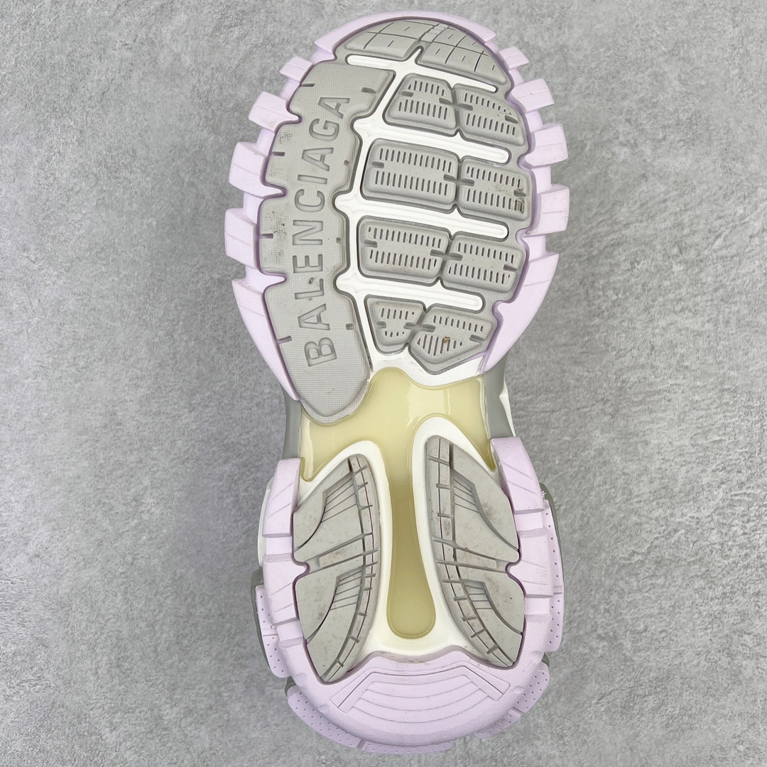  Balenciaga 巴黎世家 Track 1.0 LED 充电灯光 舒适百搭 老爹鞋 运动 复古板鞋 休闲鞋 男鞋 女鞋   555036W1GB11000 555036W2GB71214 555032W3AD45000