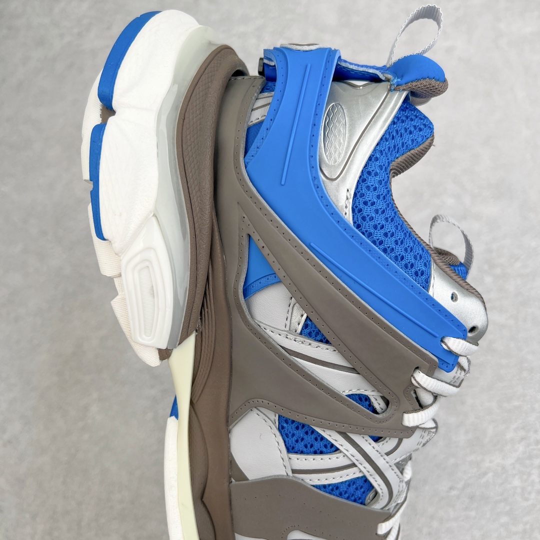  Balenciaga 巴黎世家 Track 1.0 LED 充电灯光 舒适百搭 老爹鞋 运动 复古板鞋 休闲鞋 男鞋 女鞋   555036W1GB11000 555036W2GB71214 555032W3AD45000