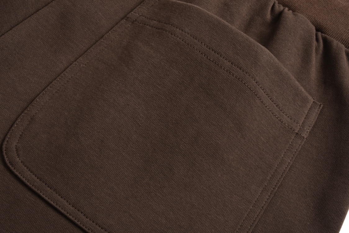 LOUIS VUITTON 路易威登 Tyler 联名款 SS24 字母刺绣 长裤 休闲裤 裤子 巧克力色 1AFQ43