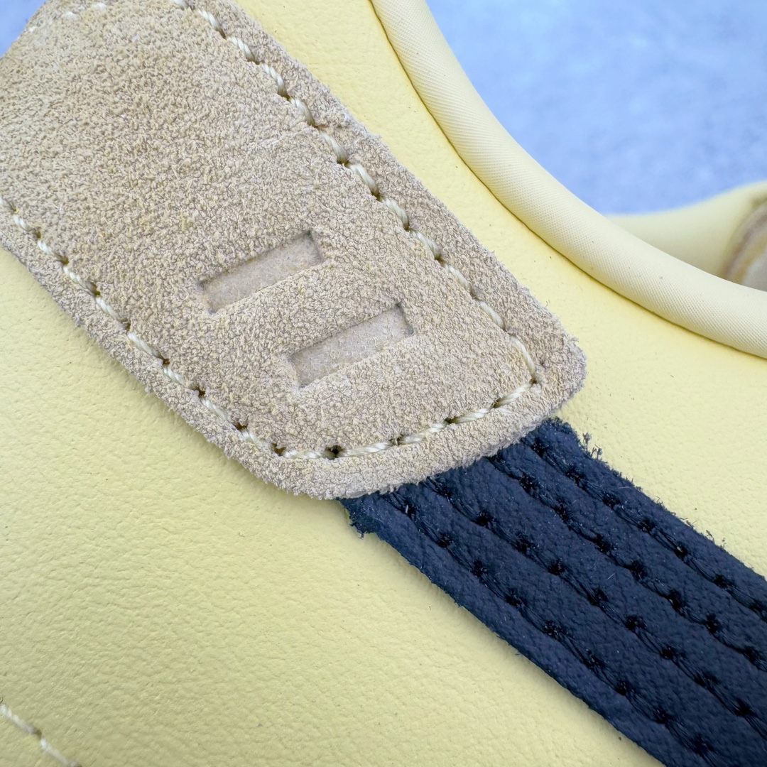  PUMA  Bella UT  彪马 圆头系带 二层绒面皮防滑耐磨 低筒 舒适时尚 赛车 跑步鞋 休闲鞋 波鞋 黄色 402186-05