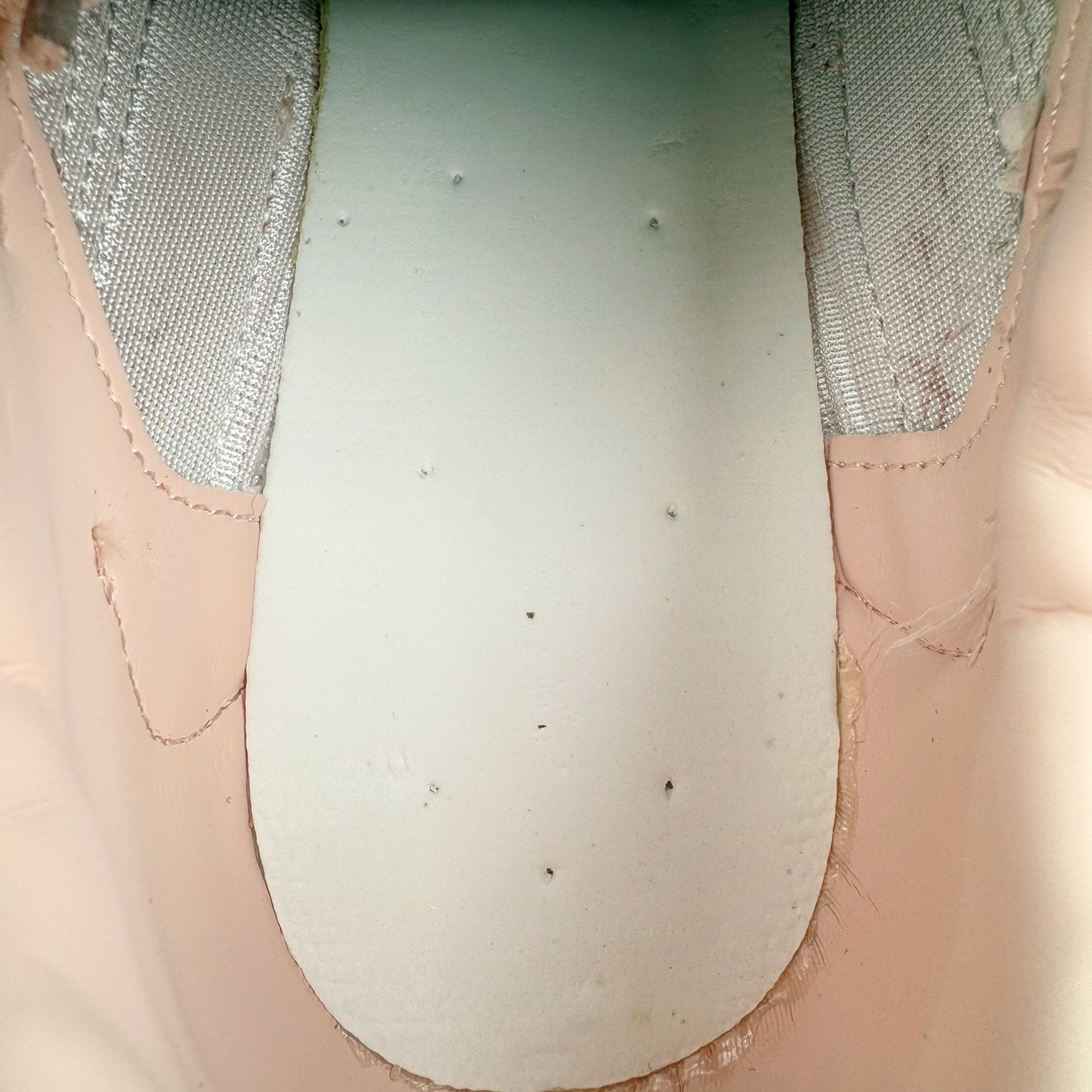  PUMA  Bella UT  彪马 圆头系带 二层绒面皮防滑耐磨 低筒 舒适时尚 赛车 跑步鞋 休闲鞋 波鞋 粉色 402186-04