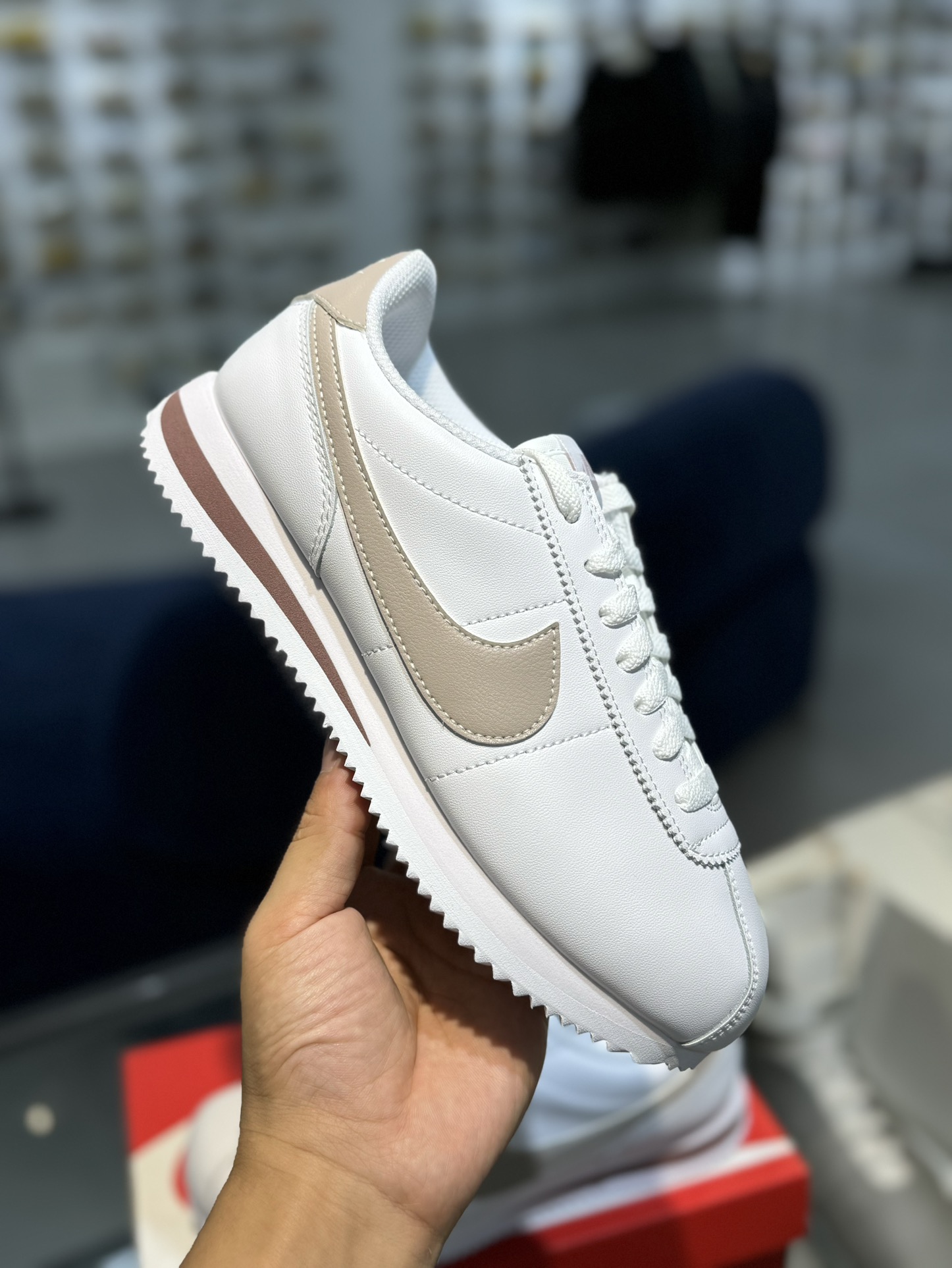  Nike Classic Cortez Leather 阿甘 低筒 复古初代皮革慢跑鞋 休闲鞋 波鞋 白棕 DN1791-105