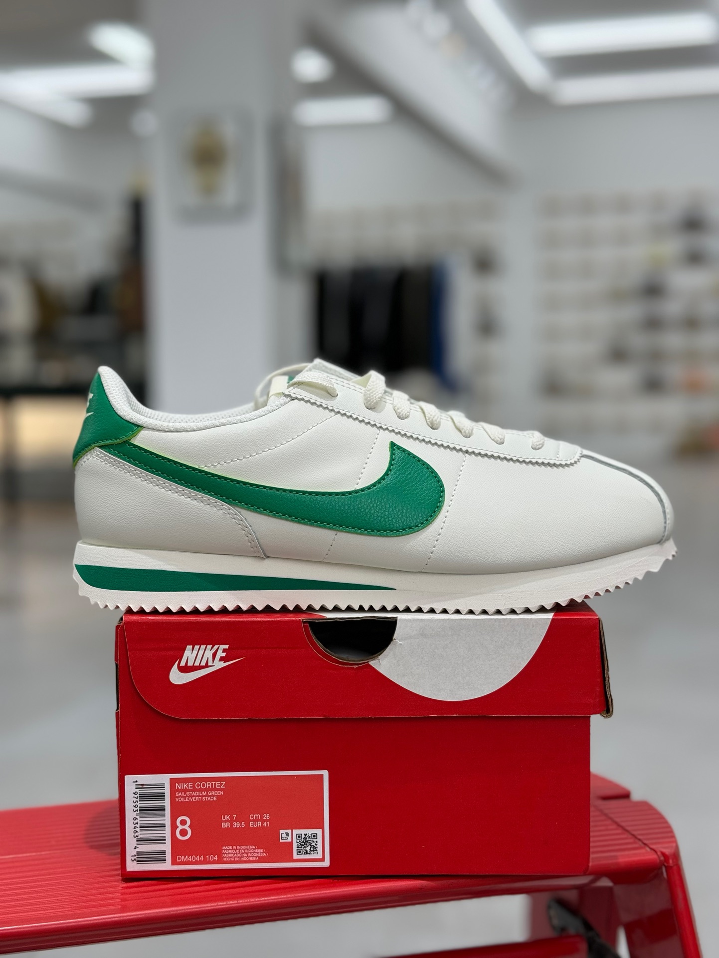  Nike Classic Cortez Leather 阿甘 低筒 复古初代皮革慢跑鞋 休闲鞋 波鞋 白绿 DM4044-104
