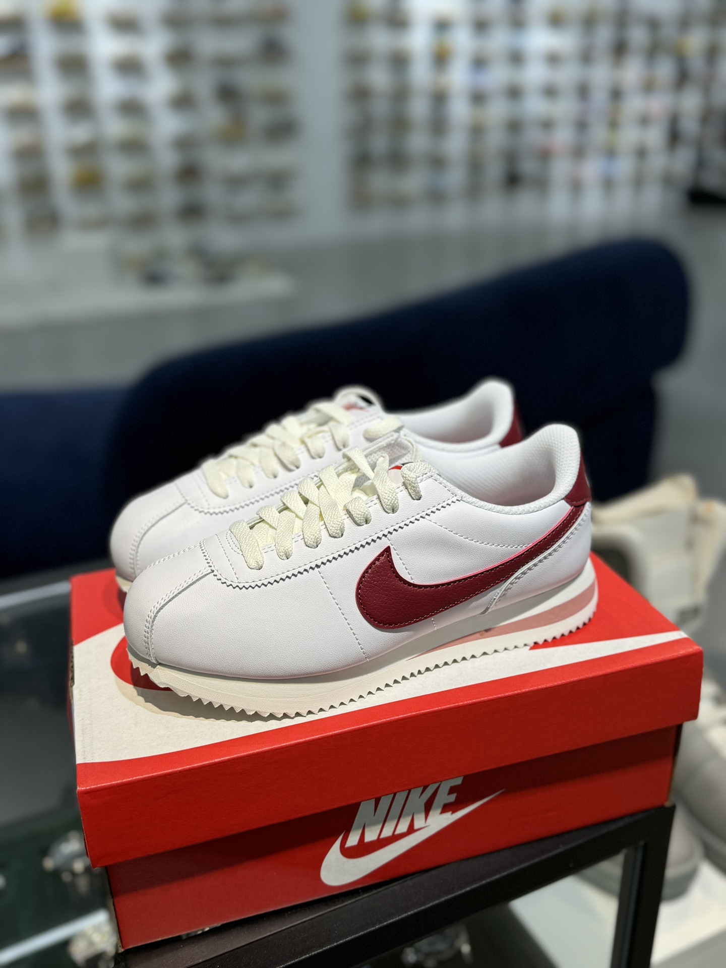 Nike Classic Cortez Leather 阿甘 低筒 复古初代皮革慢跑鞋 休闲鞋 波鞋 白红粉 DN1791-103