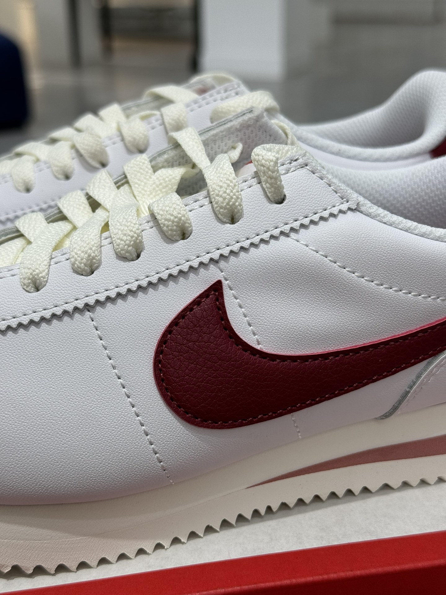 Nike Classic Cortez Leather 阿甘 低筒 复古初代皮革慢跑鞋 休闲鞋 波鞋 白红粉 DN1791-103