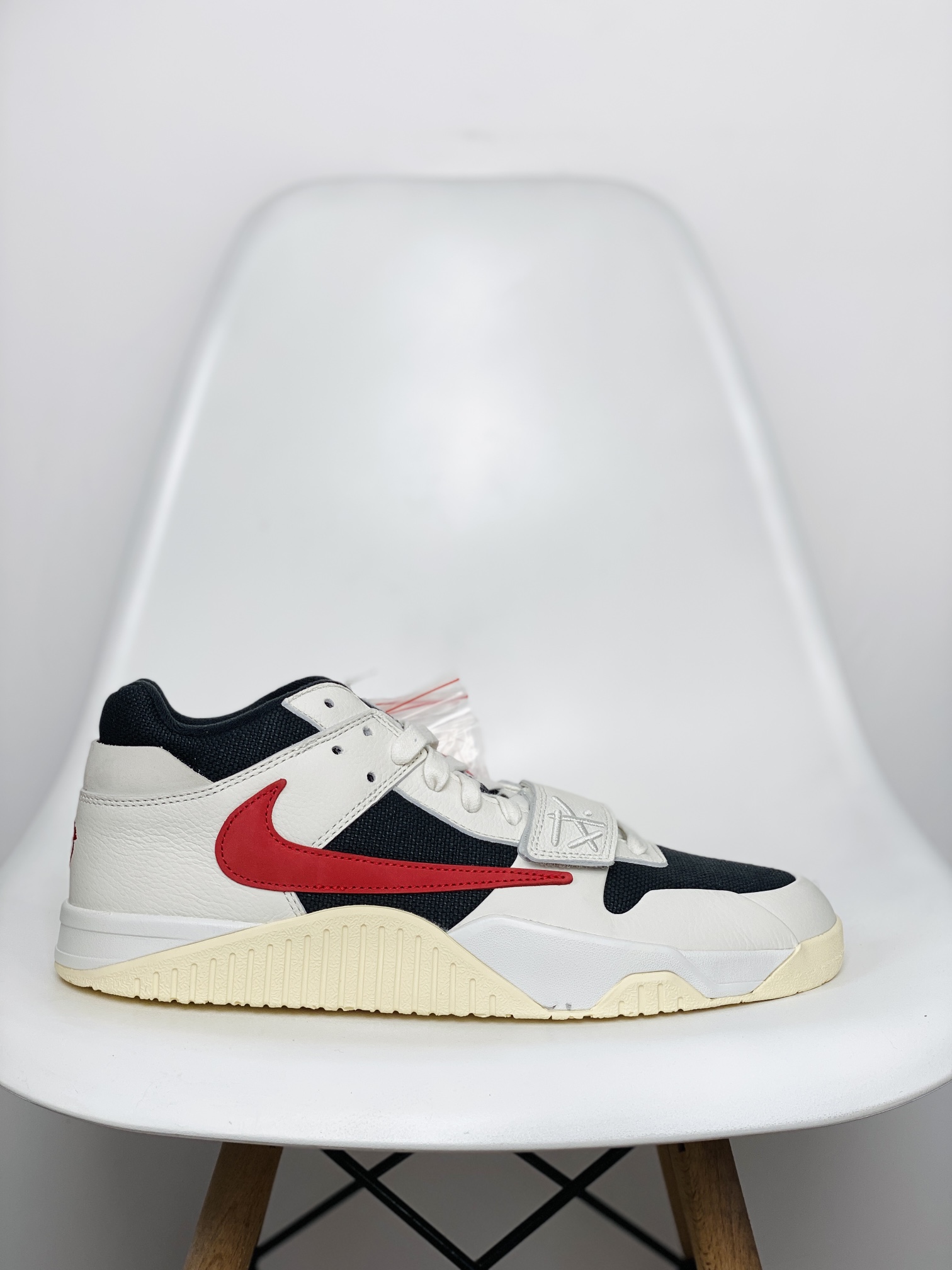  Travis Scott x Jordan Jumpman Jack TR University Red  倒钩 联名 魔术贴  板鞋 休闲鞋 防滑耐磨 运动鞋 男鞋 波鞋 米红黑  FZ8117-101