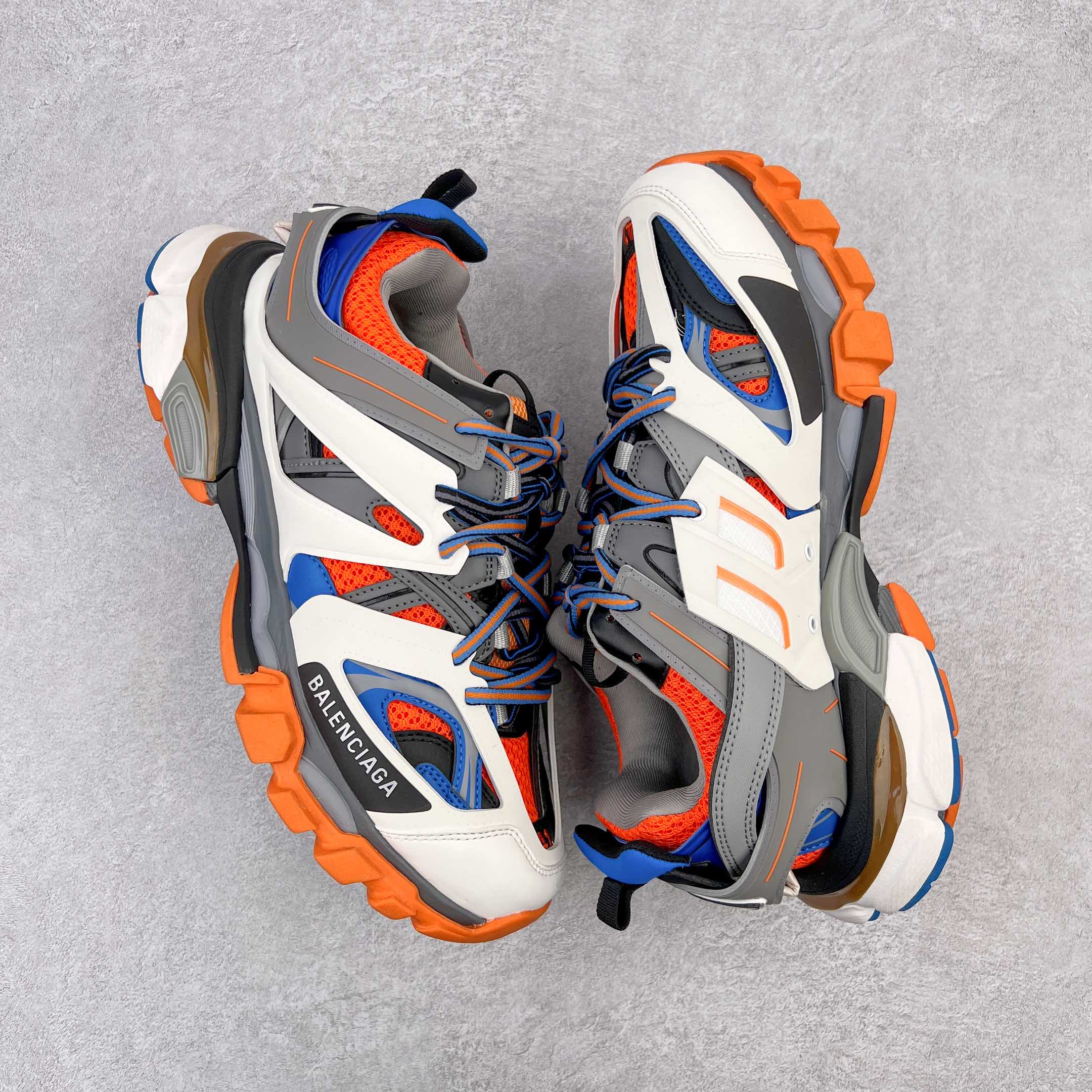  Balenciaga 巴黎世家 Track 1.0  舒适百搭 老爹鞋 运动 复古板鞋 休闲鞋 男鞋 女鞋 蓝白橙  