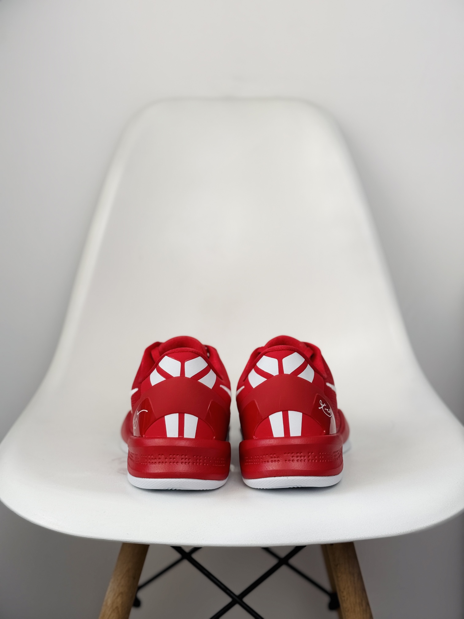 GX  Kobe 8 Protro University Red 科比8 低筒  全掌LUNARLON 鞋墊 籃球鞋 實戰鞋 球鞋 男鞋 波鞋 大学红 HF9550-600